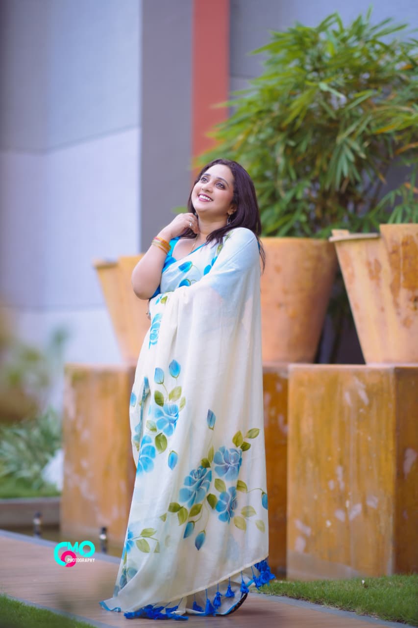 BLUE FLORAL HANDPAINTED MULMUL COTTON SAREE