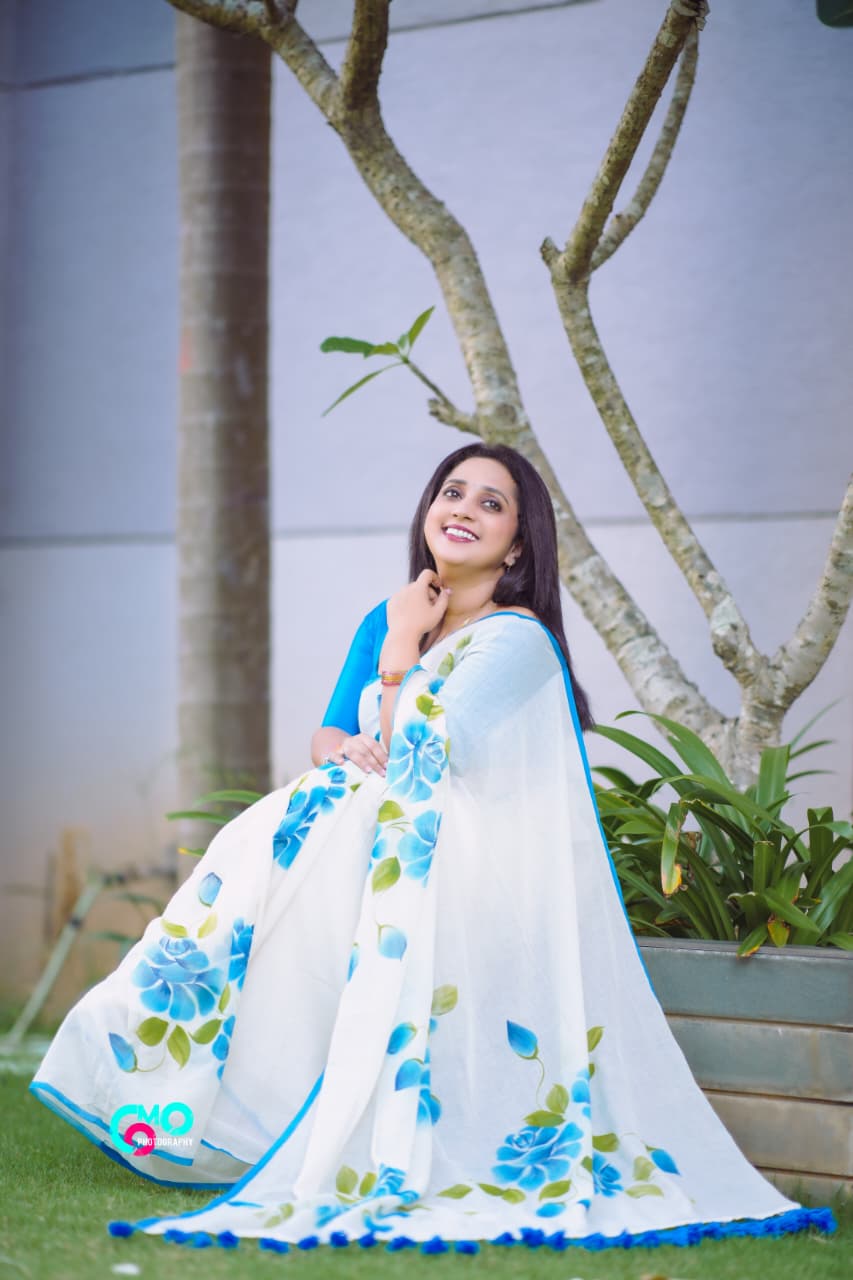 BLUE FLORAL HANDPAINTED MULMUL COTTON SAREE