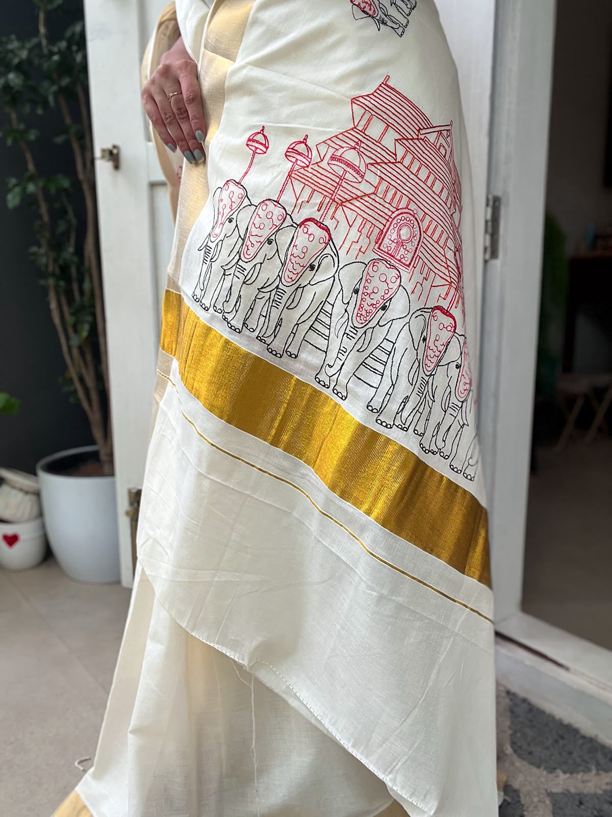THRISSUR POORAM- ELEPHANT EMBROIDERY KERALA COTTON SAREE- TBS26CTP