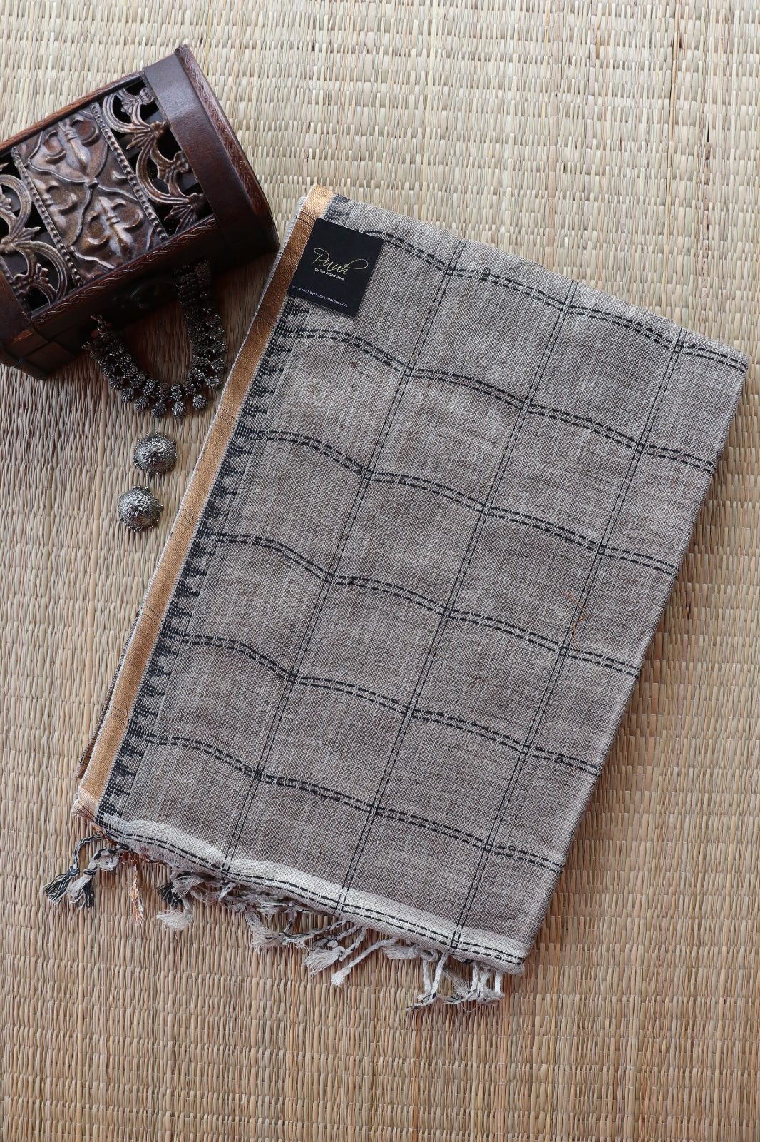 PURE LINEN CHECK SAREE TBS26PLC