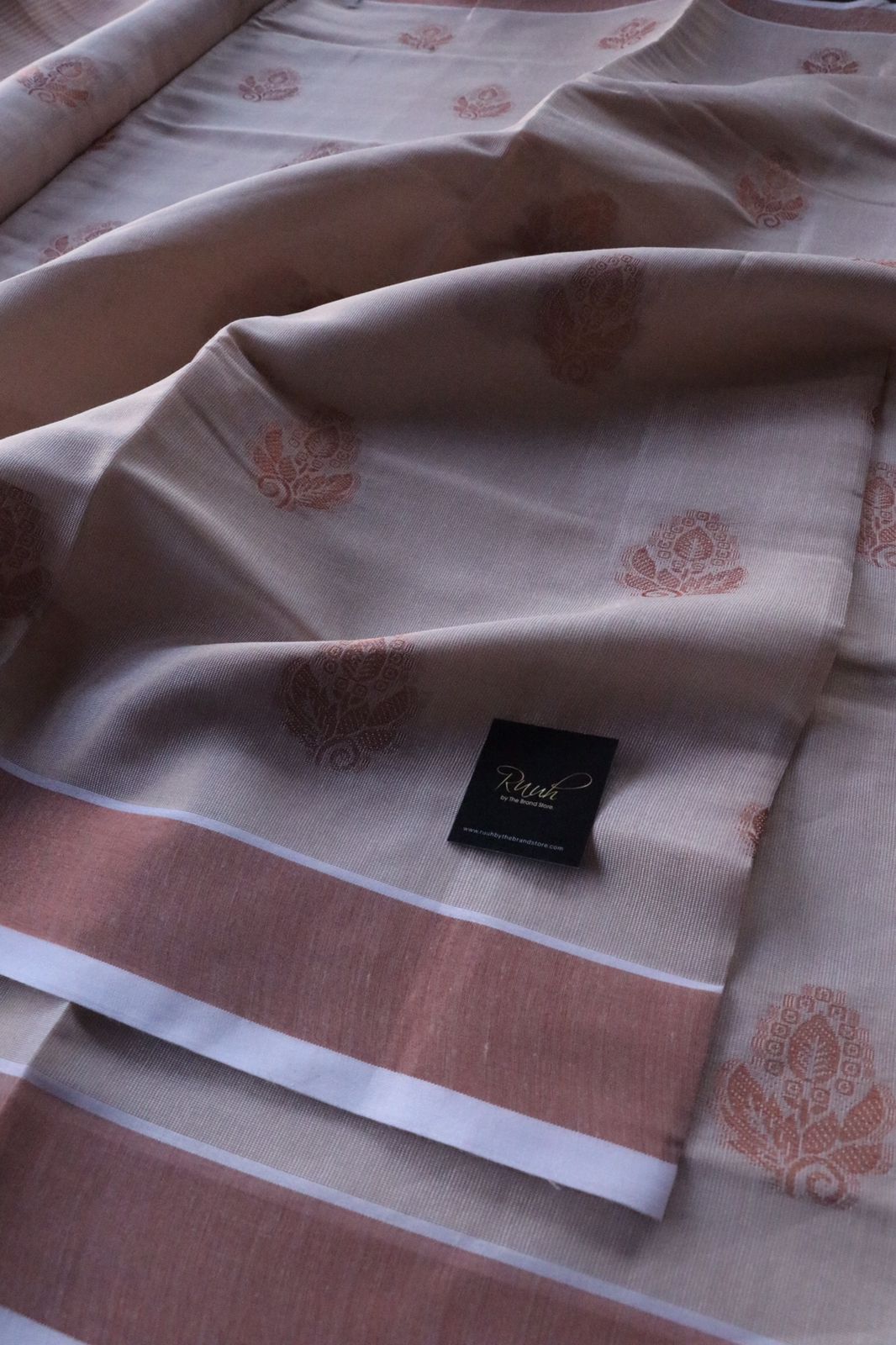 ROSE GOLD FLORAL SAREE 3