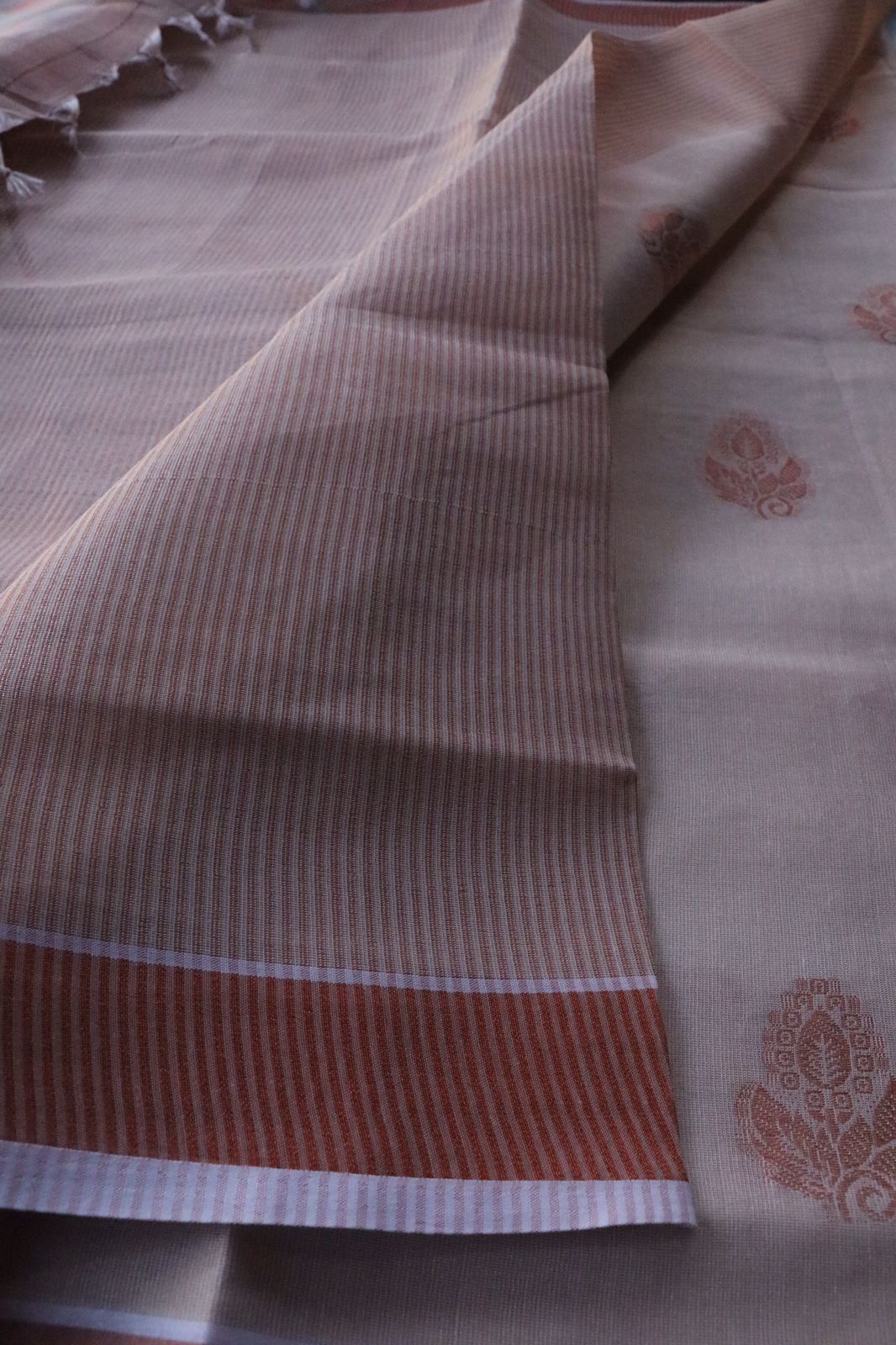 ROSE GOLD FLORAL SAREE 3