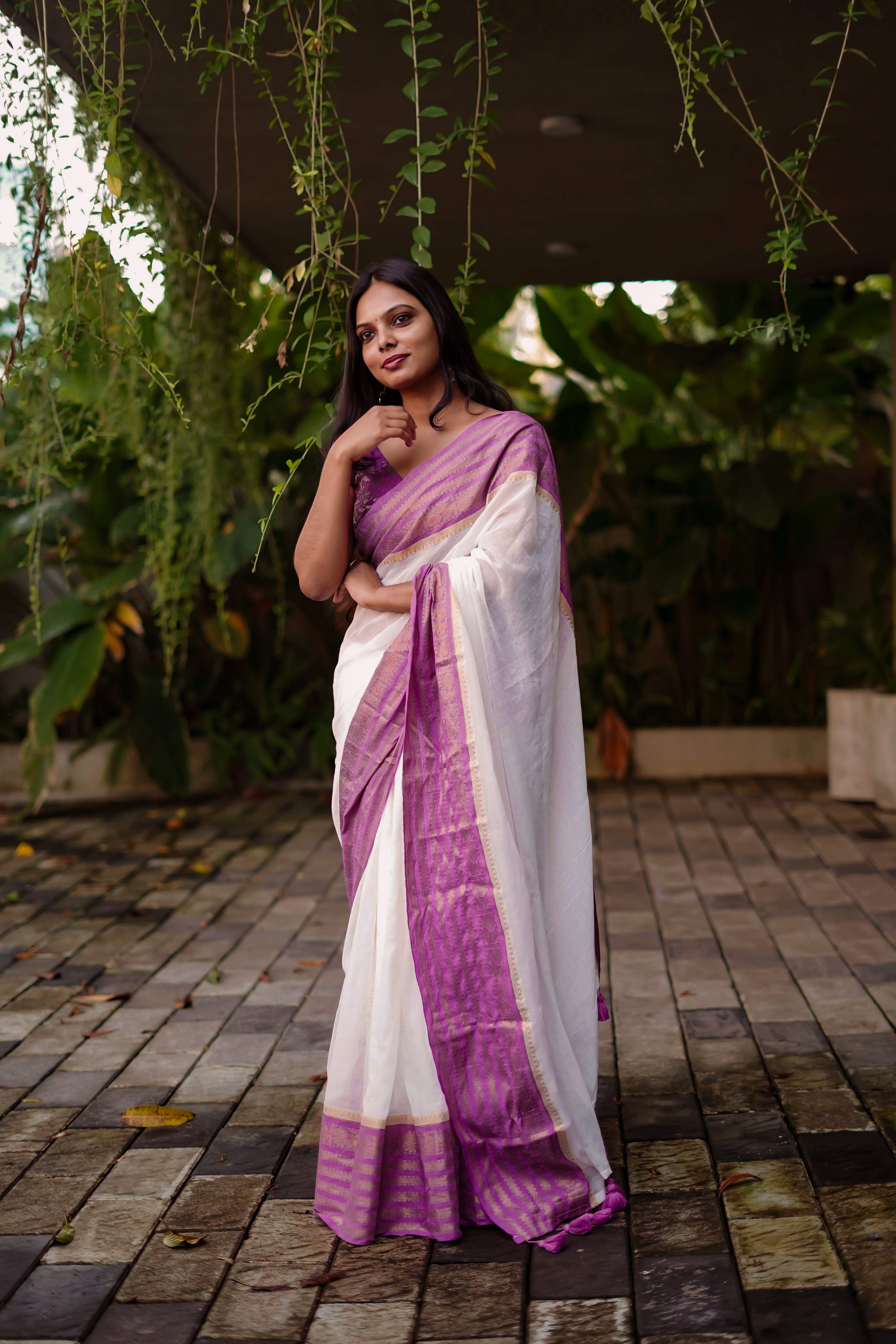 MULMUL SAREE WITH BORDER