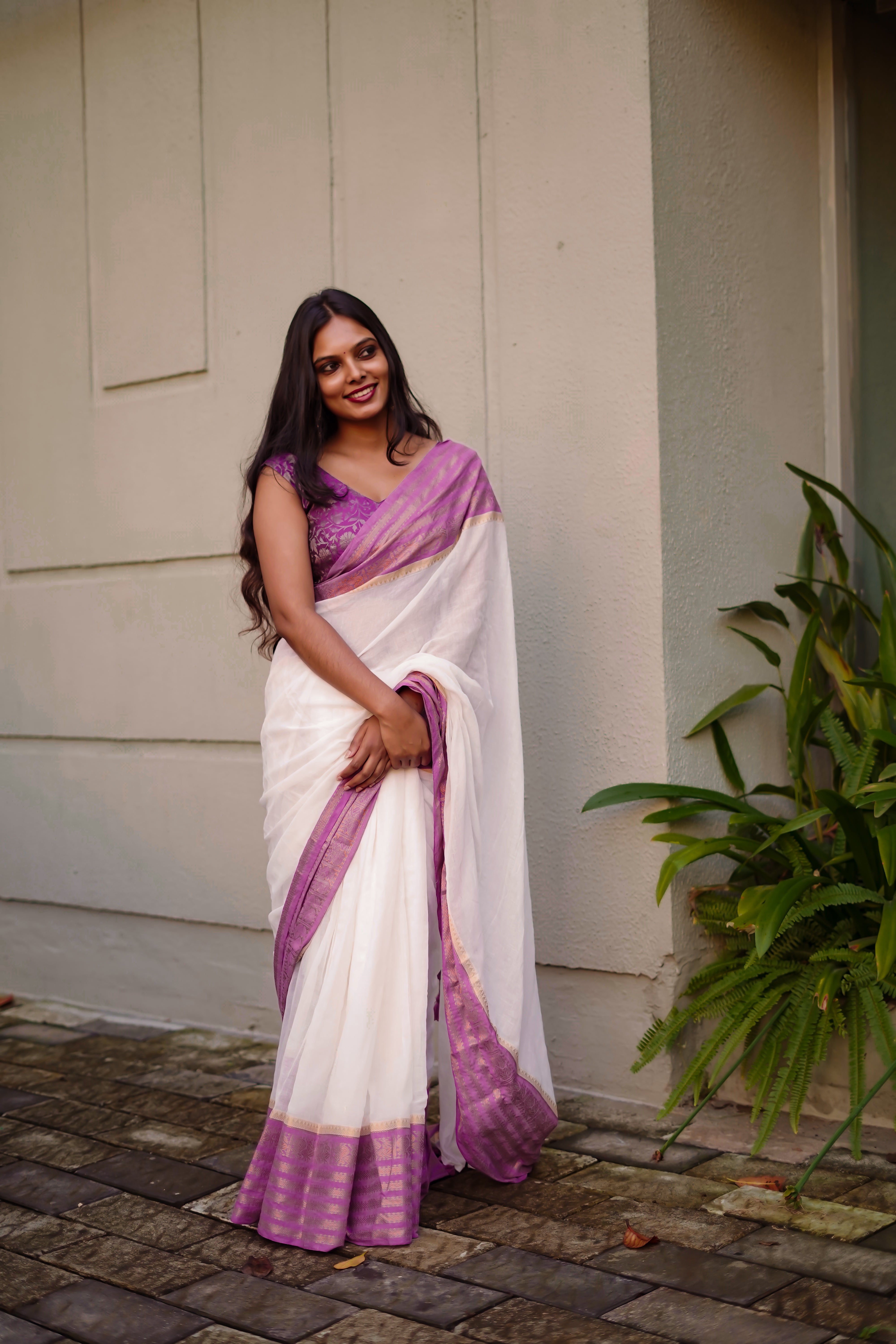 MULMUL SAREE WITH BORDER
