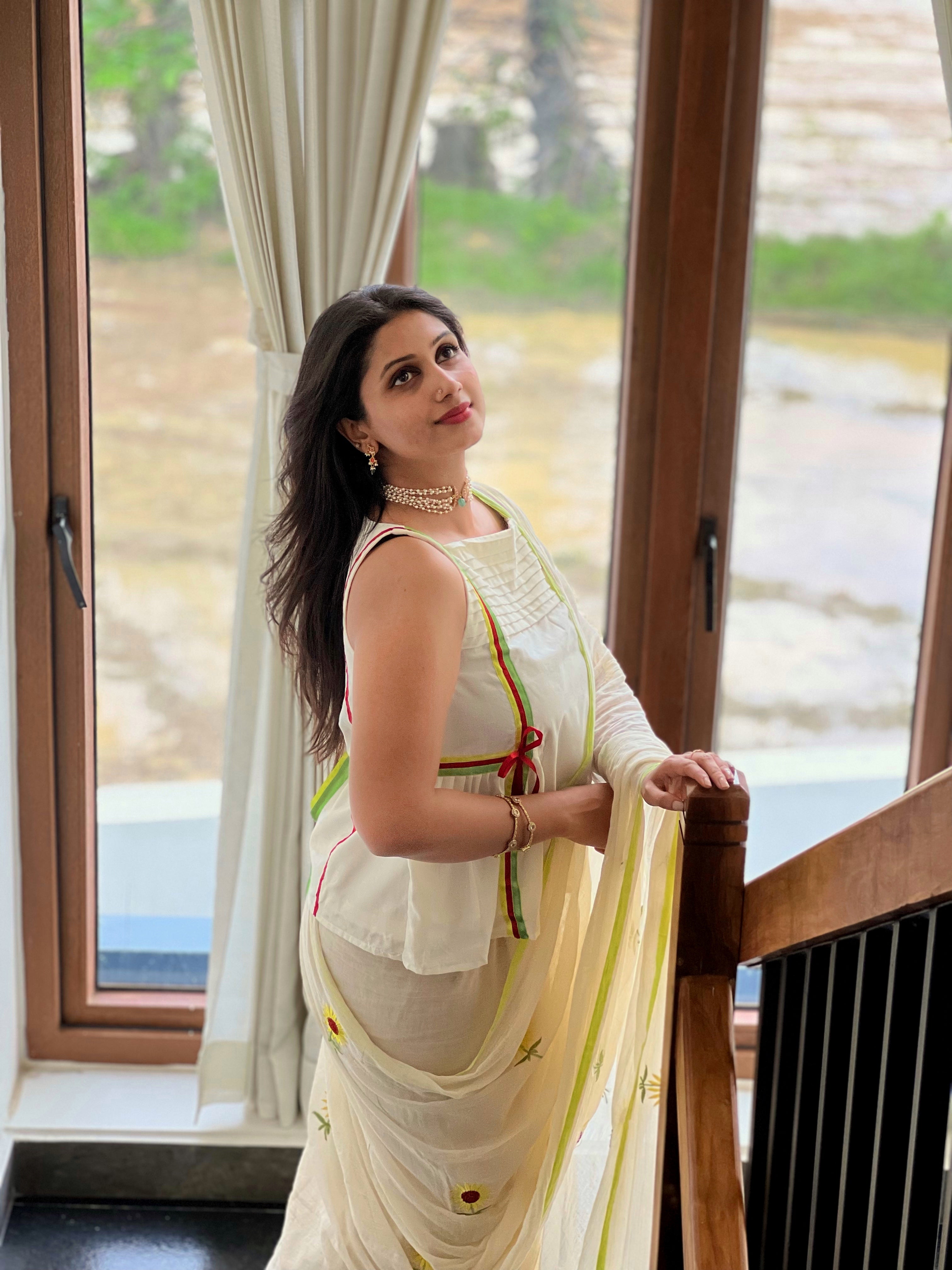 SUNFLOWER EMBROIDERY MUL MUL COTTON SAREE - TBS26SF