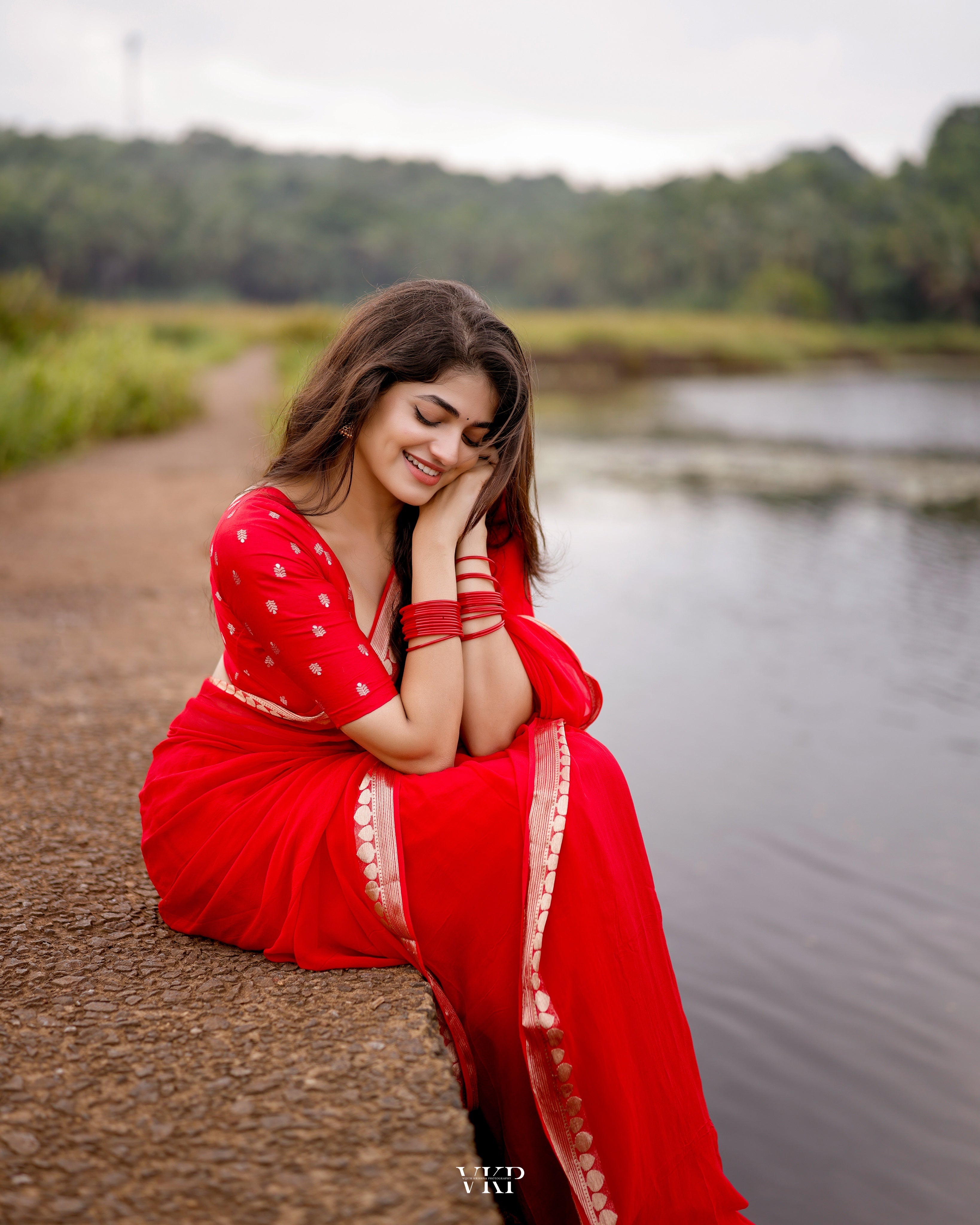 RED VISCOSE GEORGETTE SAREE- PREORDER
