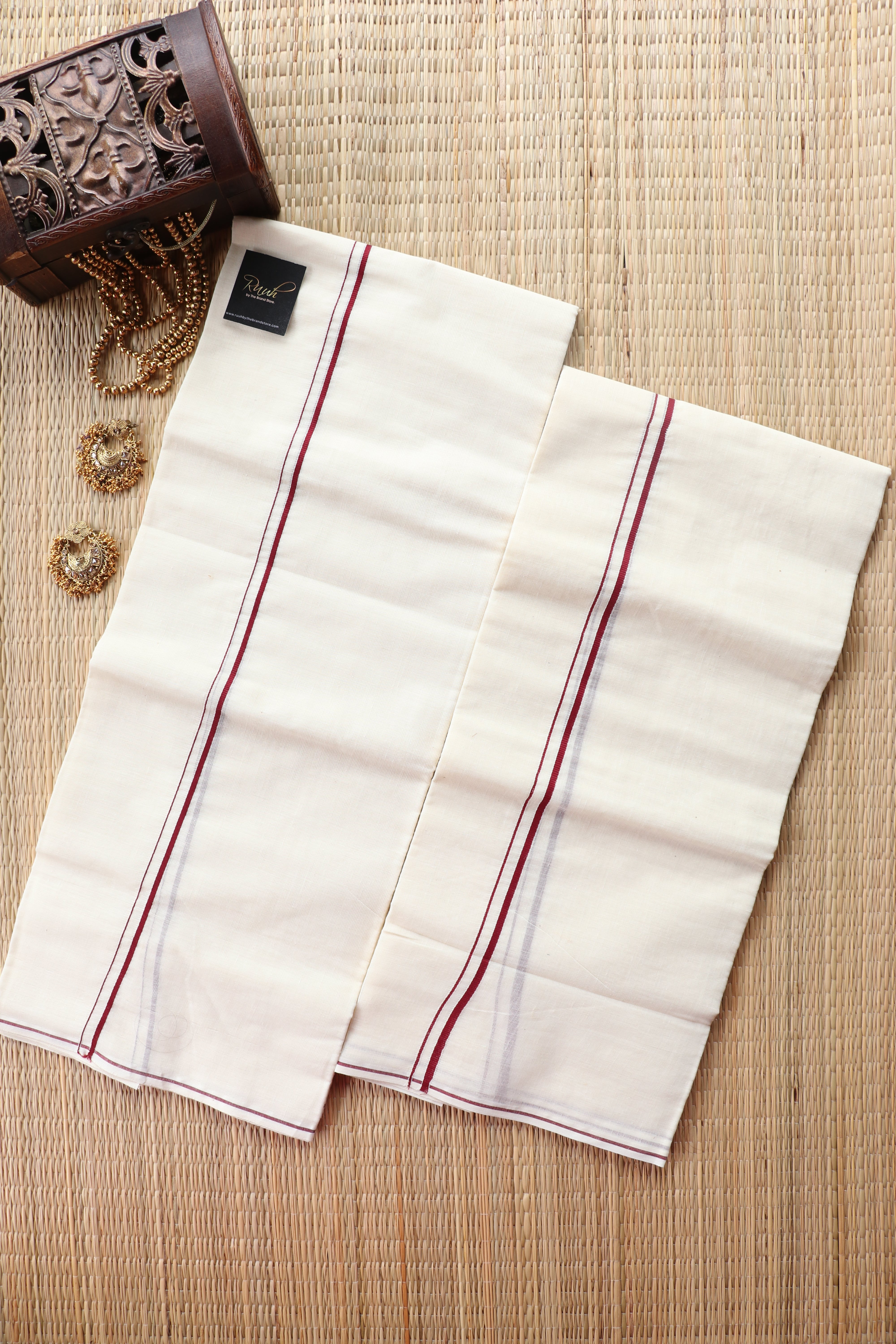 SET MUND - KAMBIKKARA - MAROON
