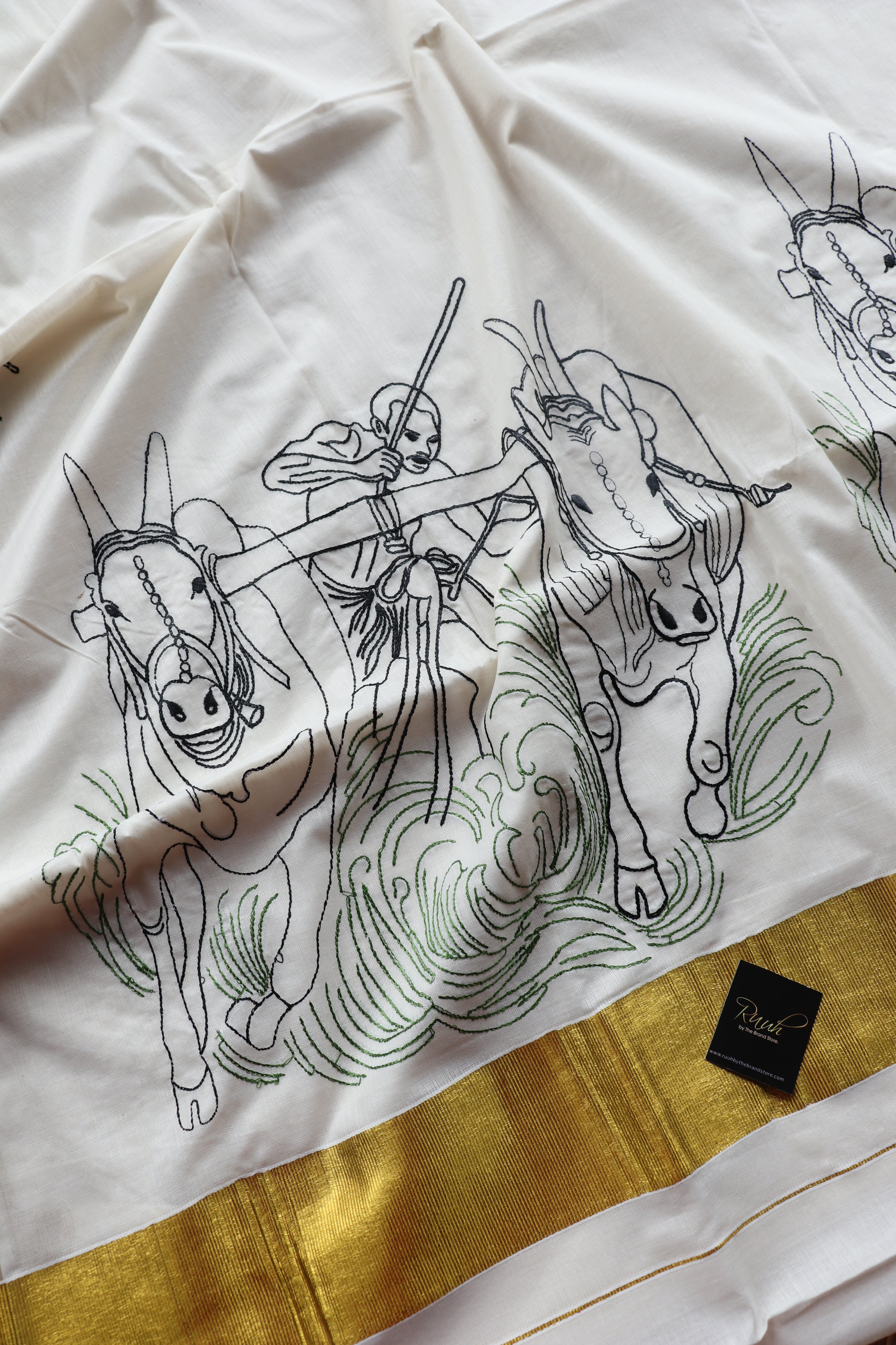 KAALA POOTTU - EMBROIDERY ON KERALA COTTON