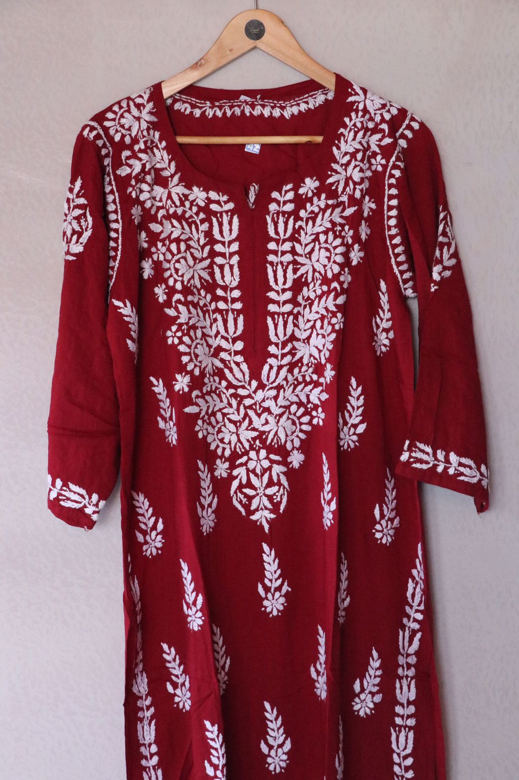 CHIKANKARI KURTA B8