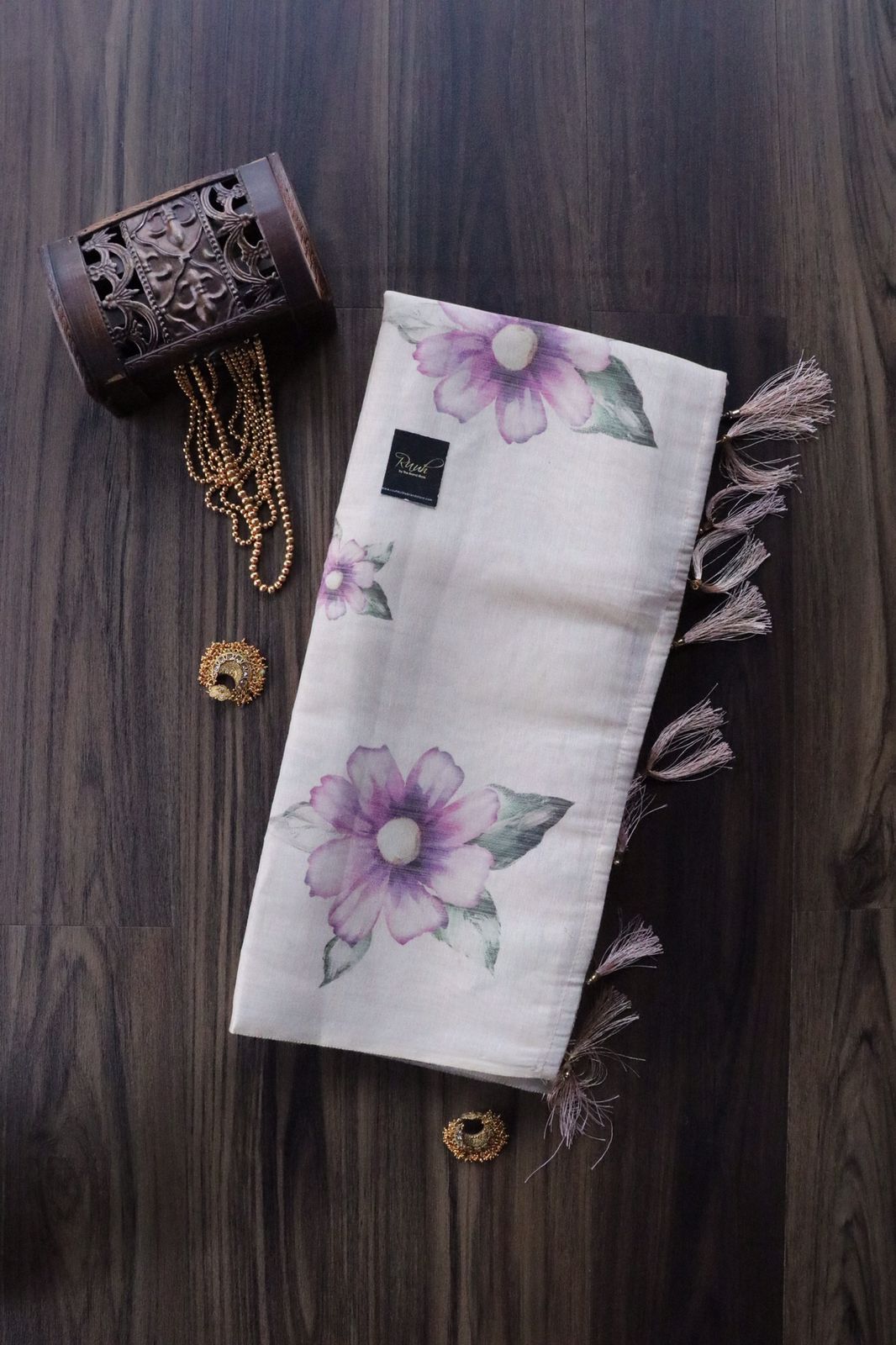 TISSUE FLORAL B11