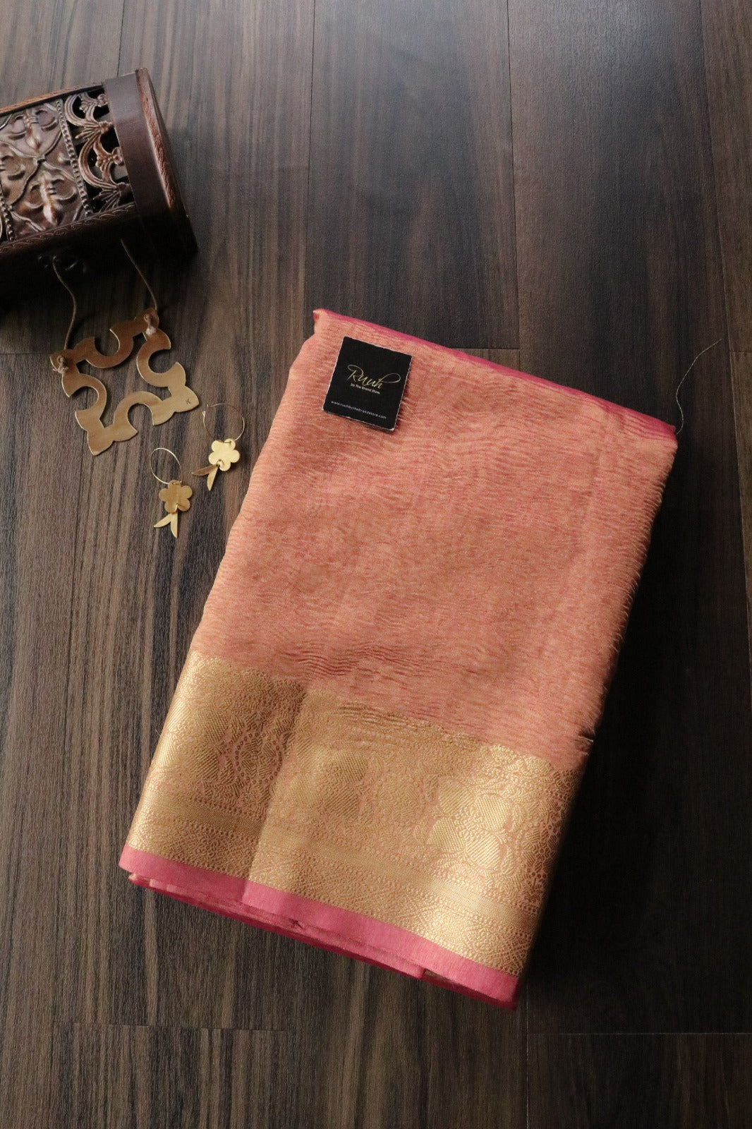 BANARASI CRUSH TISSUE SAREE 4