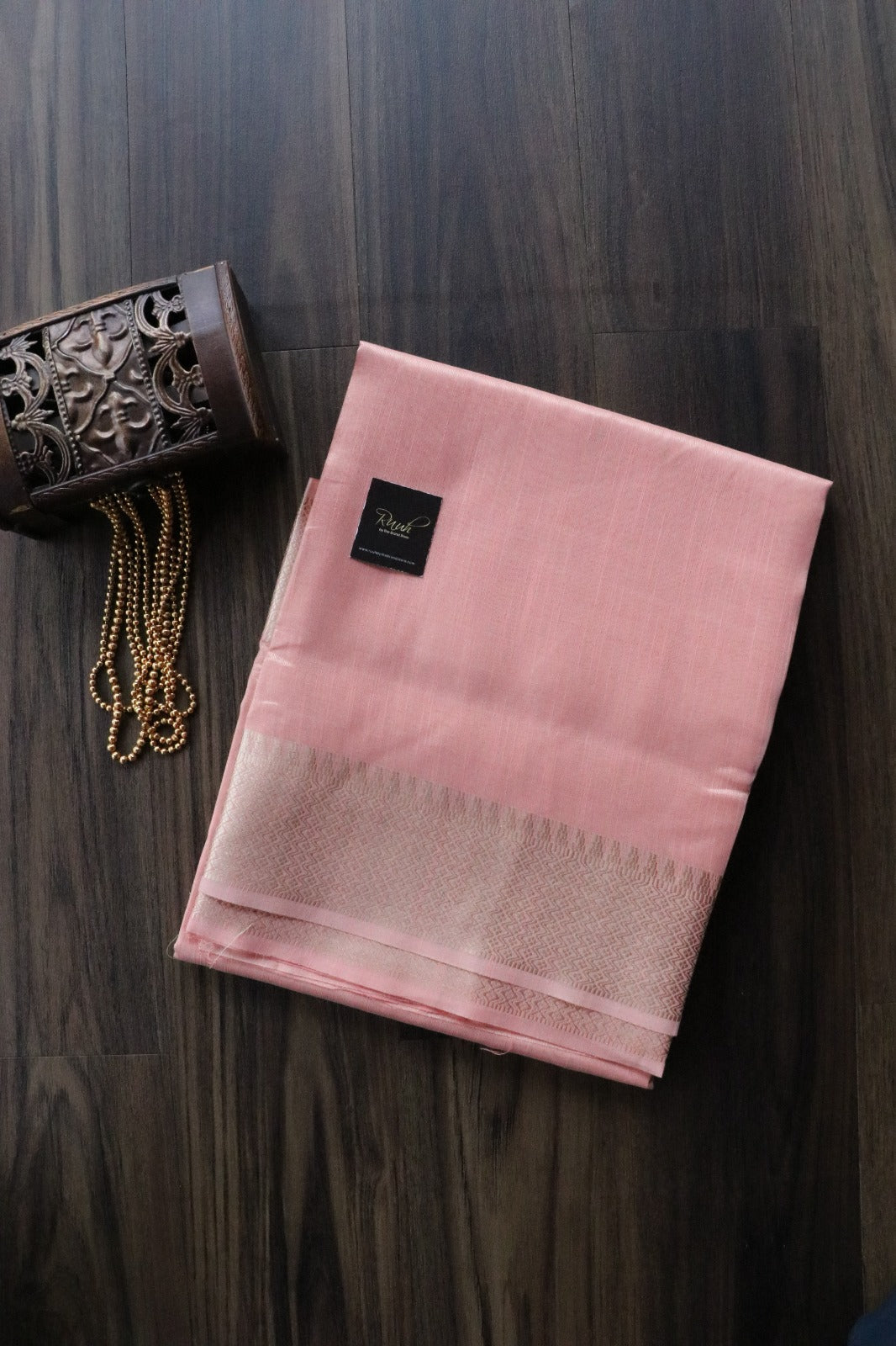 PLAIN TISSUE BASED SAREE 1