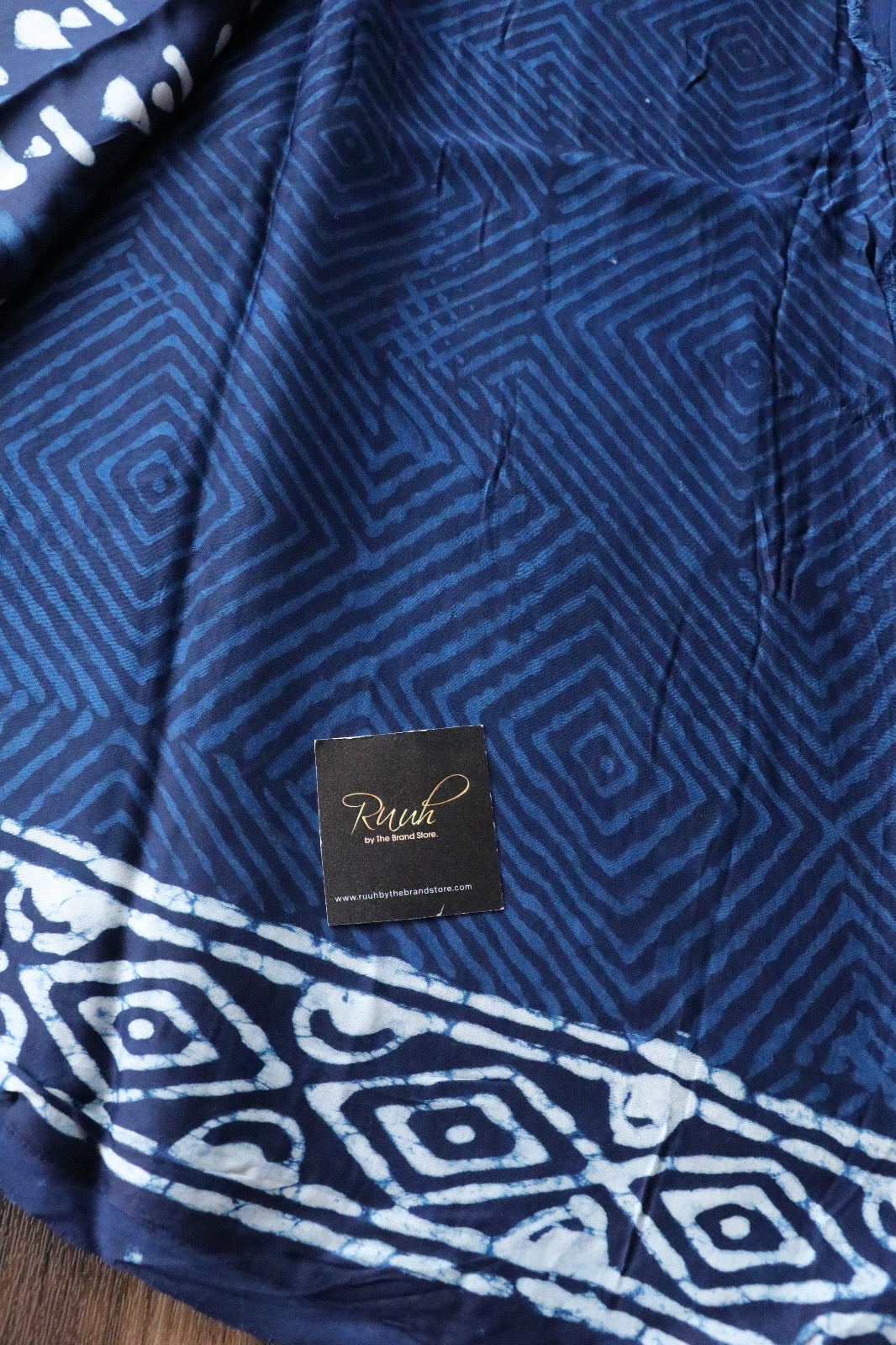 INDIGO MODAL SILK 4