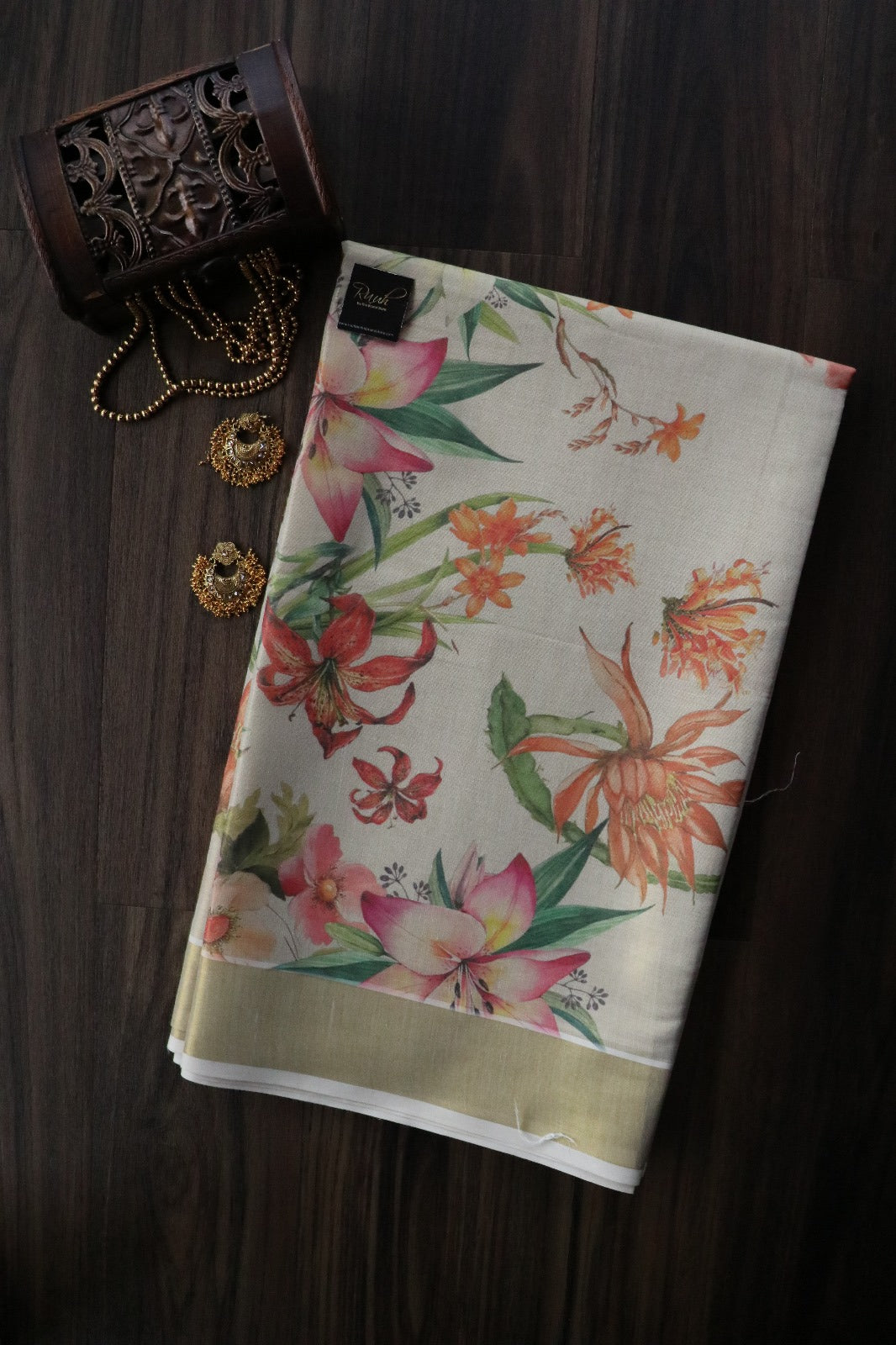 TISSUE FLORAL PRINT B10