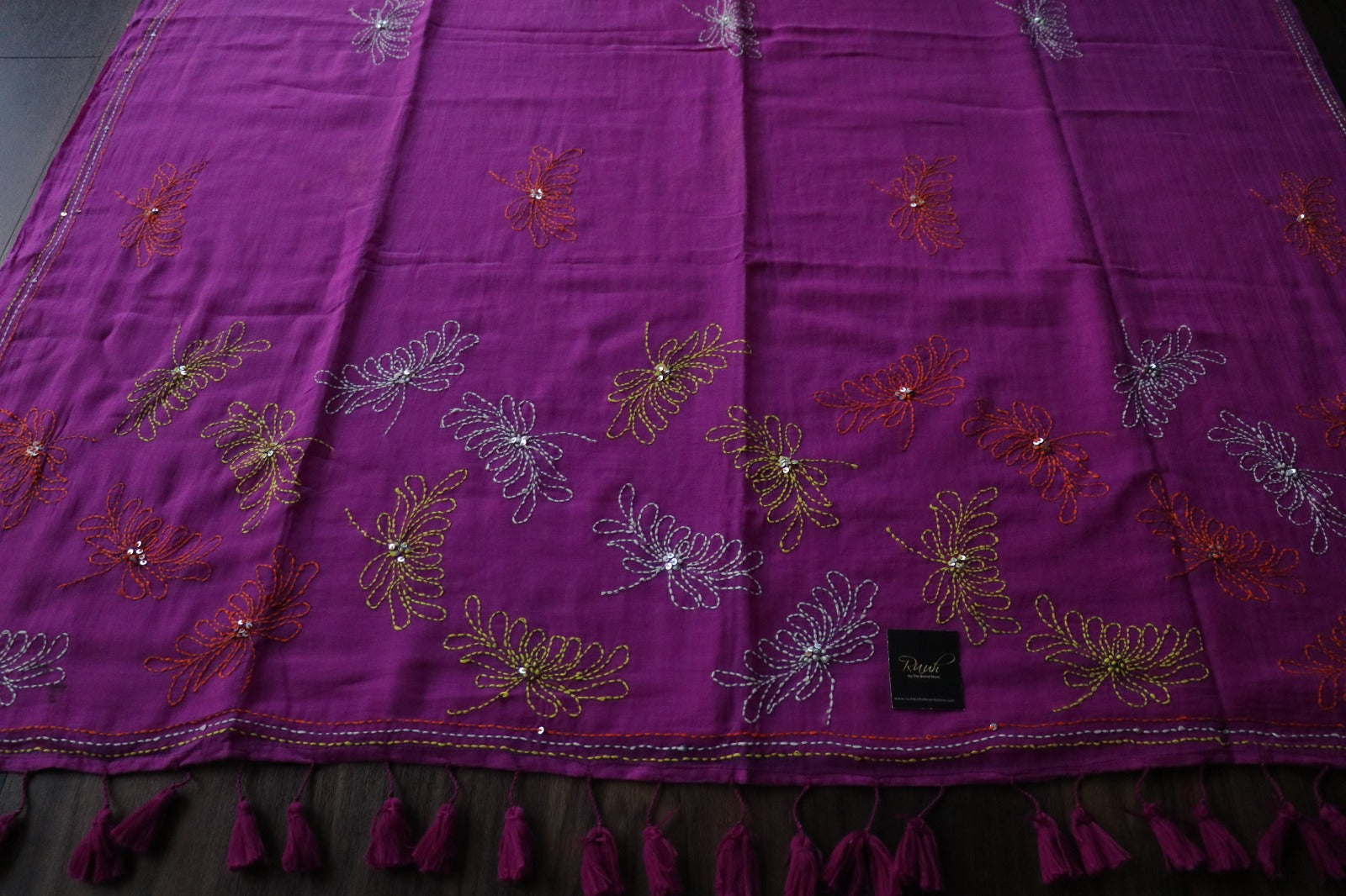 MULMUL KANTHA STITCH