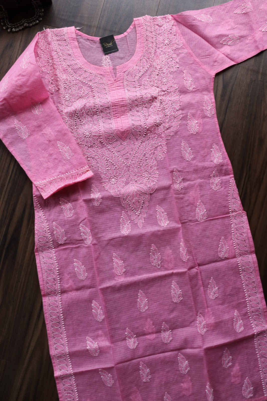 CHIKANKARI KURTA B9