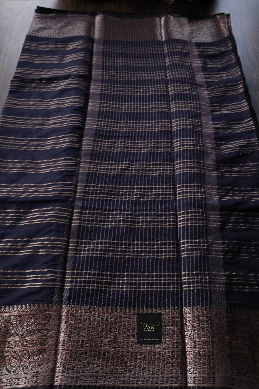 BANARASI SEMI DUPION STRIPE