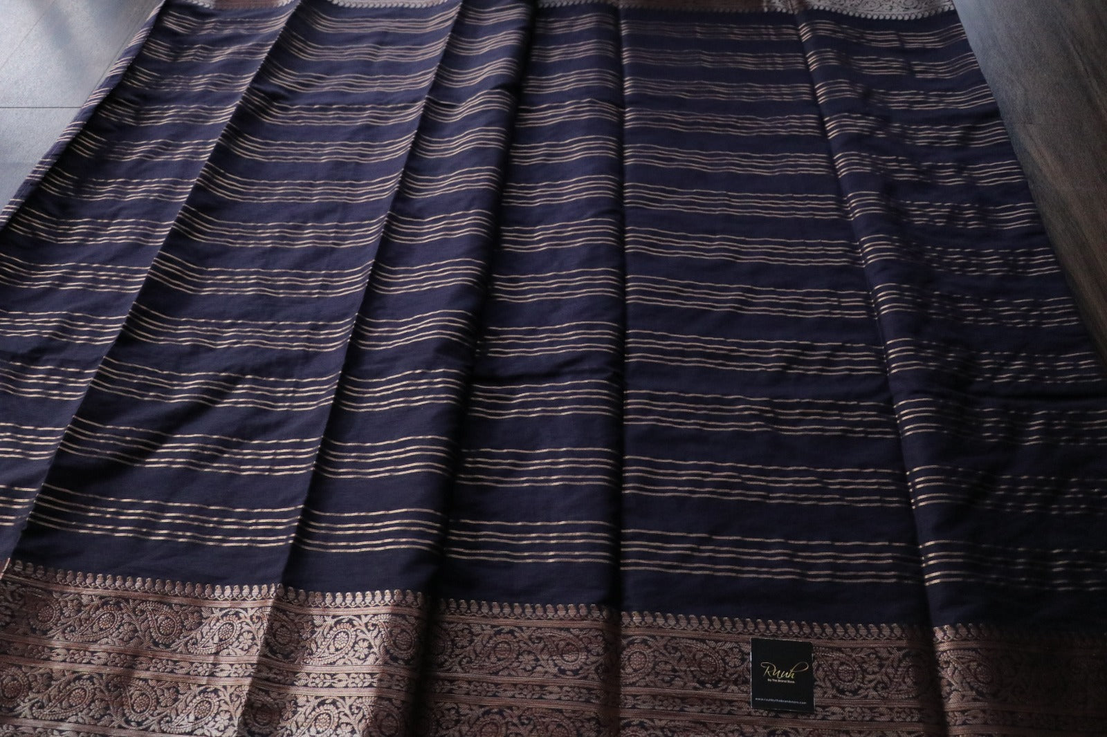 BANARASI SEMI DUPION STRIPE