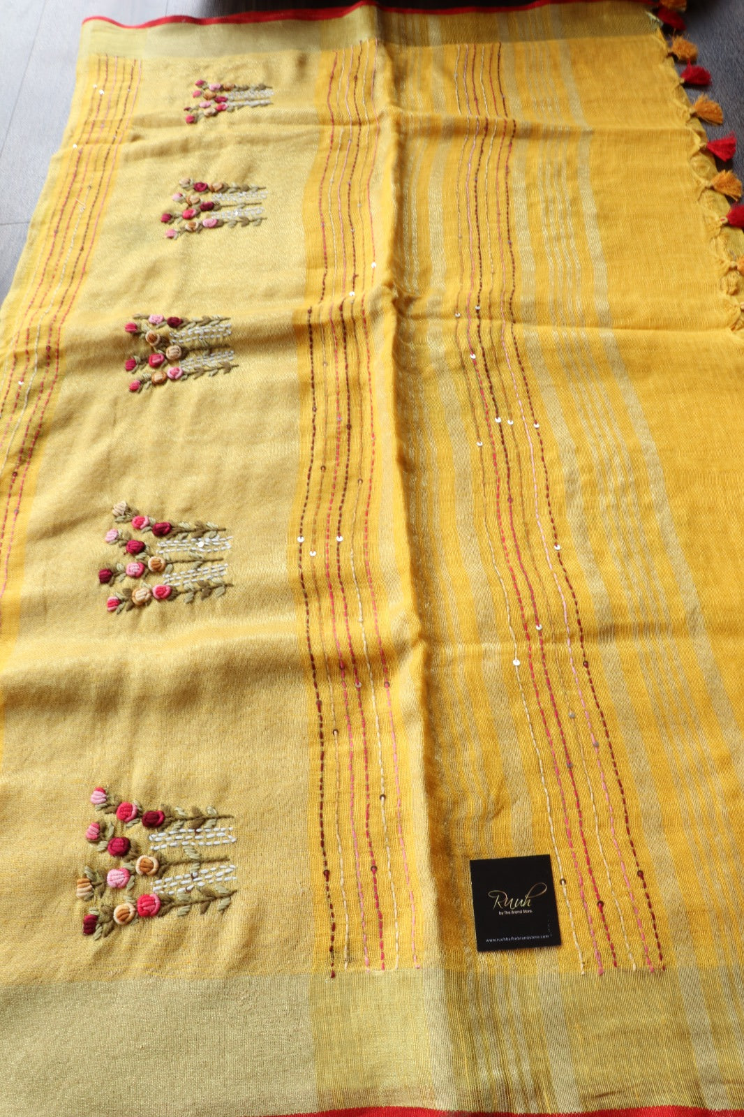 LINEN FRENCH KNOT 5