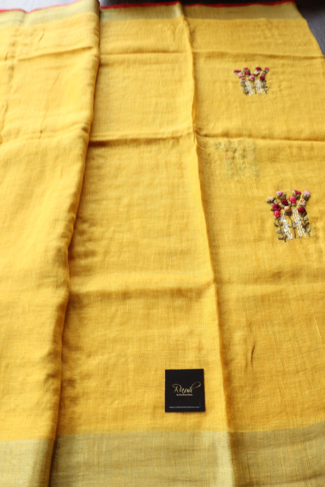 LINEN FRENCH KNOT 5