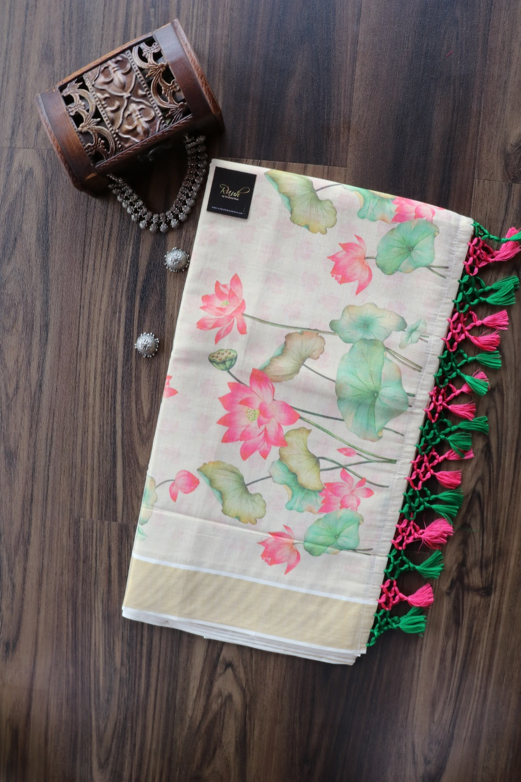 KERALA TISSUE FLORAL PRINT 2