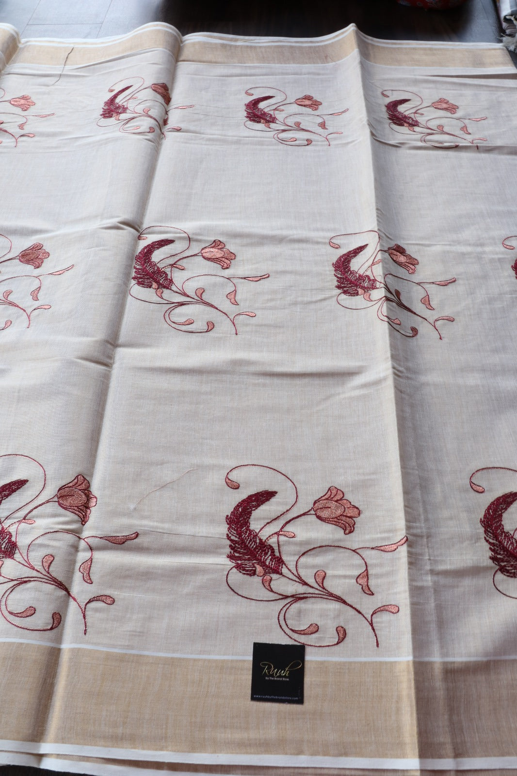 KERALA TISSUE MAROON EMBROIDERY