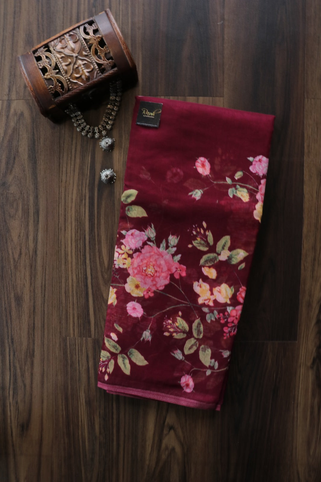 MAROON SEMI LINEN FLORAL PRINTED SAREE