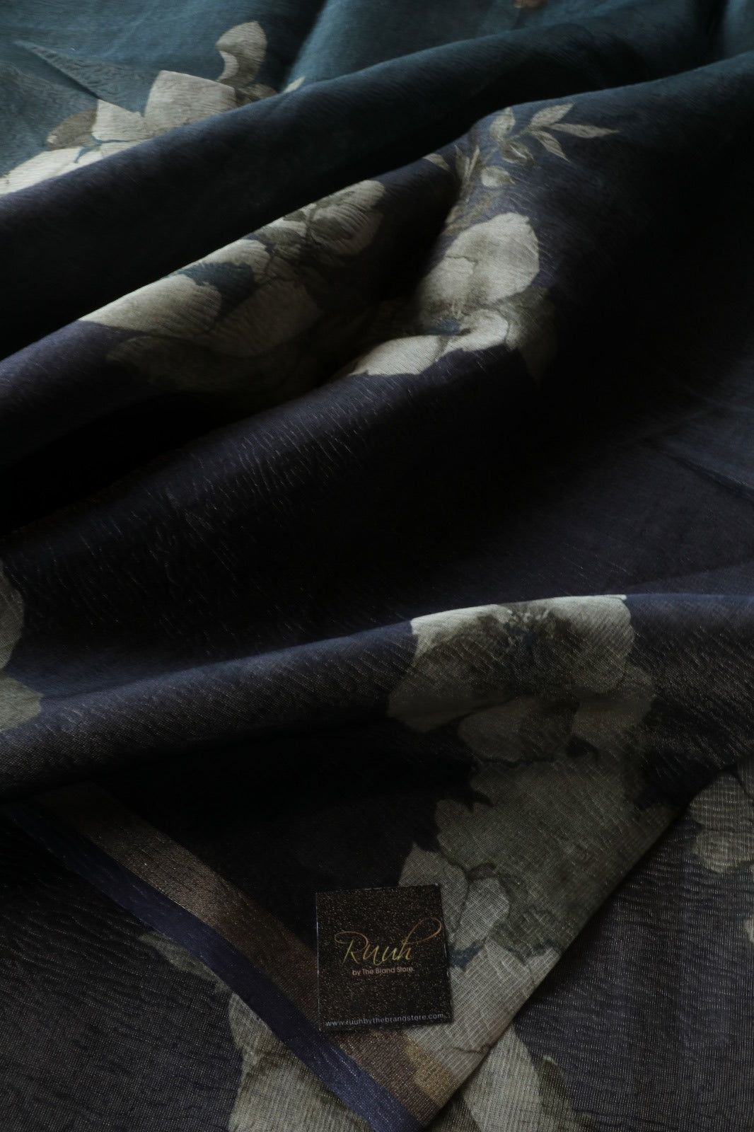 DESIGNER CRUSH DIGITAL PRINTED SAREE 2