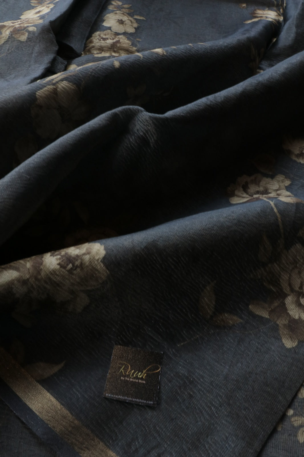 DESIGNER CRUSH DIGITAL PRINTED SAREE 5