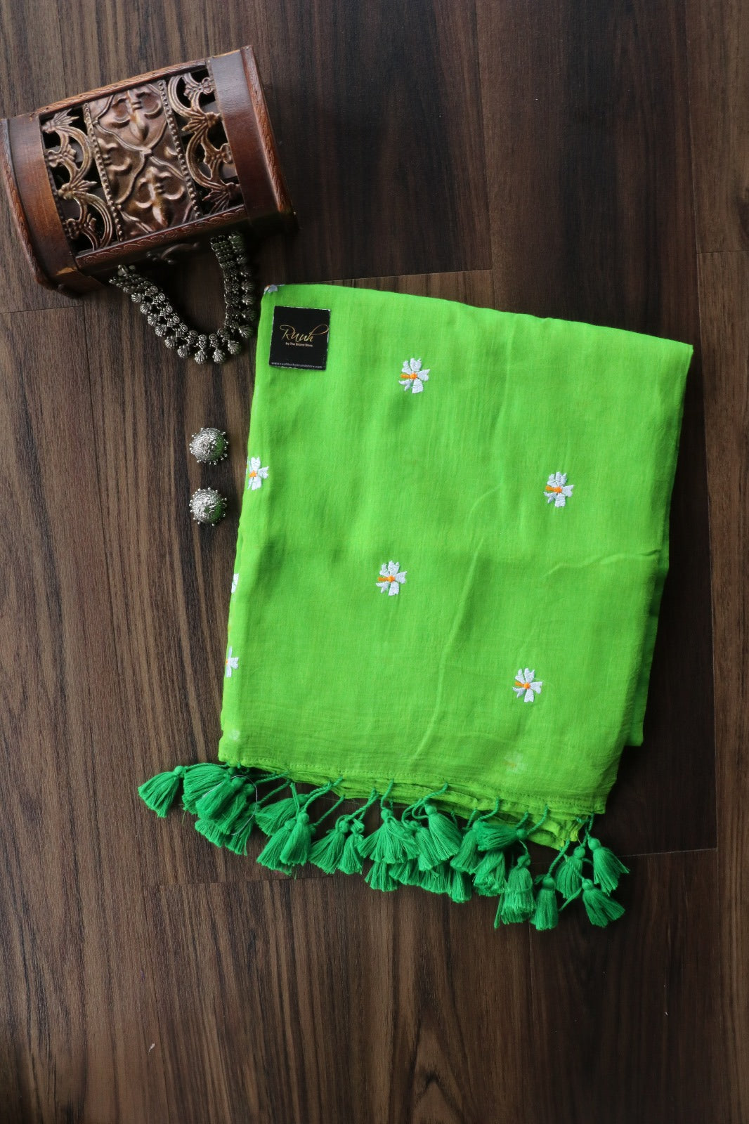 GREEN MULMUL PARIJAT EMBROIDERY