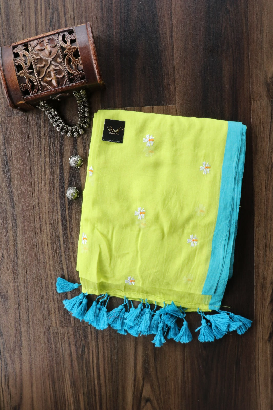NEON WITH BLUE BORDER MULMUL PARIJAT SAREE