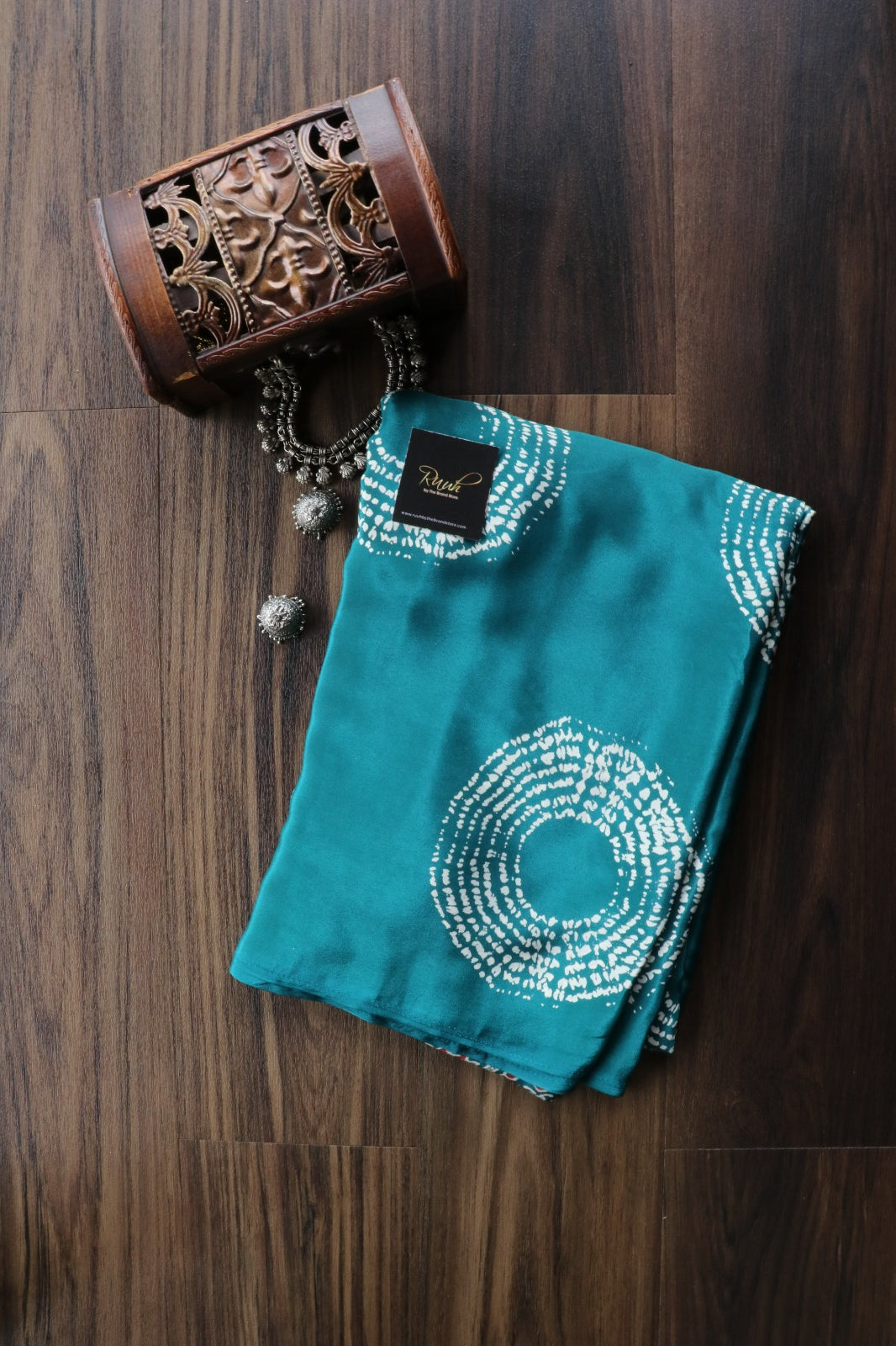 PEACOCK GREEN SEMI MODAL SATIN SILK