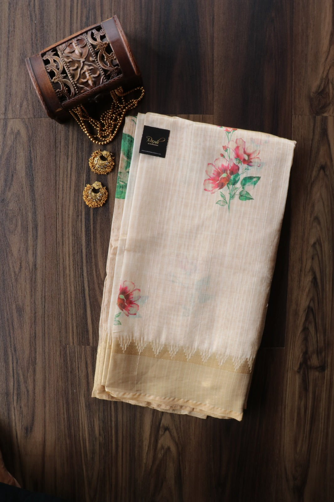 SMALL FLORAL PRINTED SEMI SILK SAREE