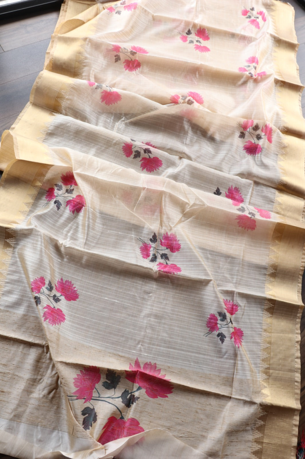 PINK FLORAL PRINTED SEMI SILK SAREE