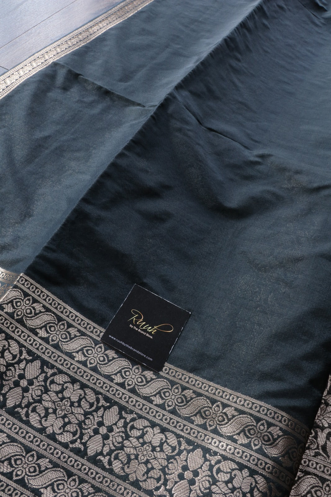 BLACK BANARASI SEMI KATAN SAREE