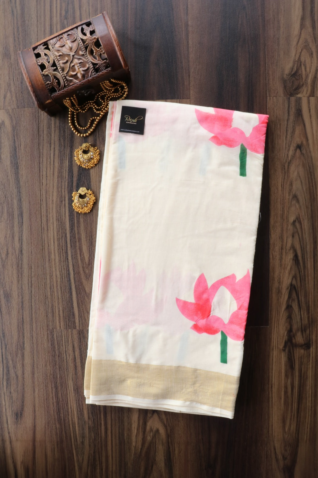 LOTUS PRINTED KERALA COTTON SAREE