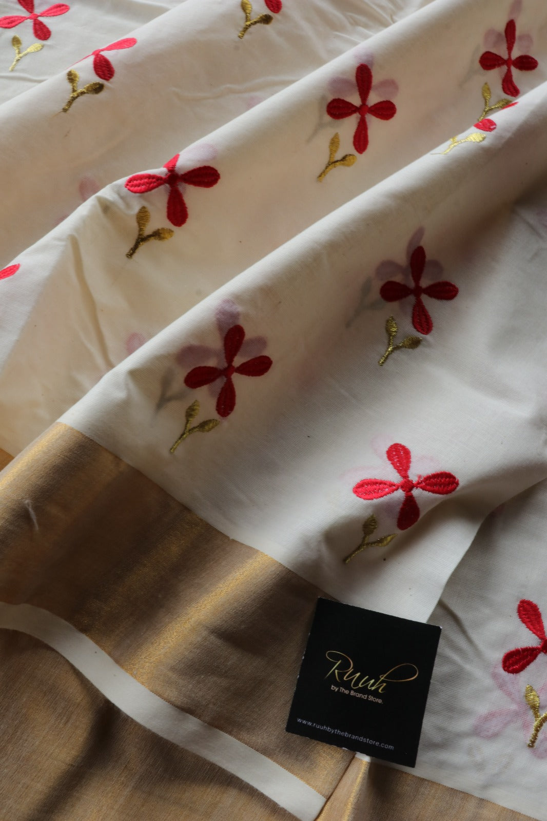 RED THECHI EMBROIDERY ON KERALA COTTON