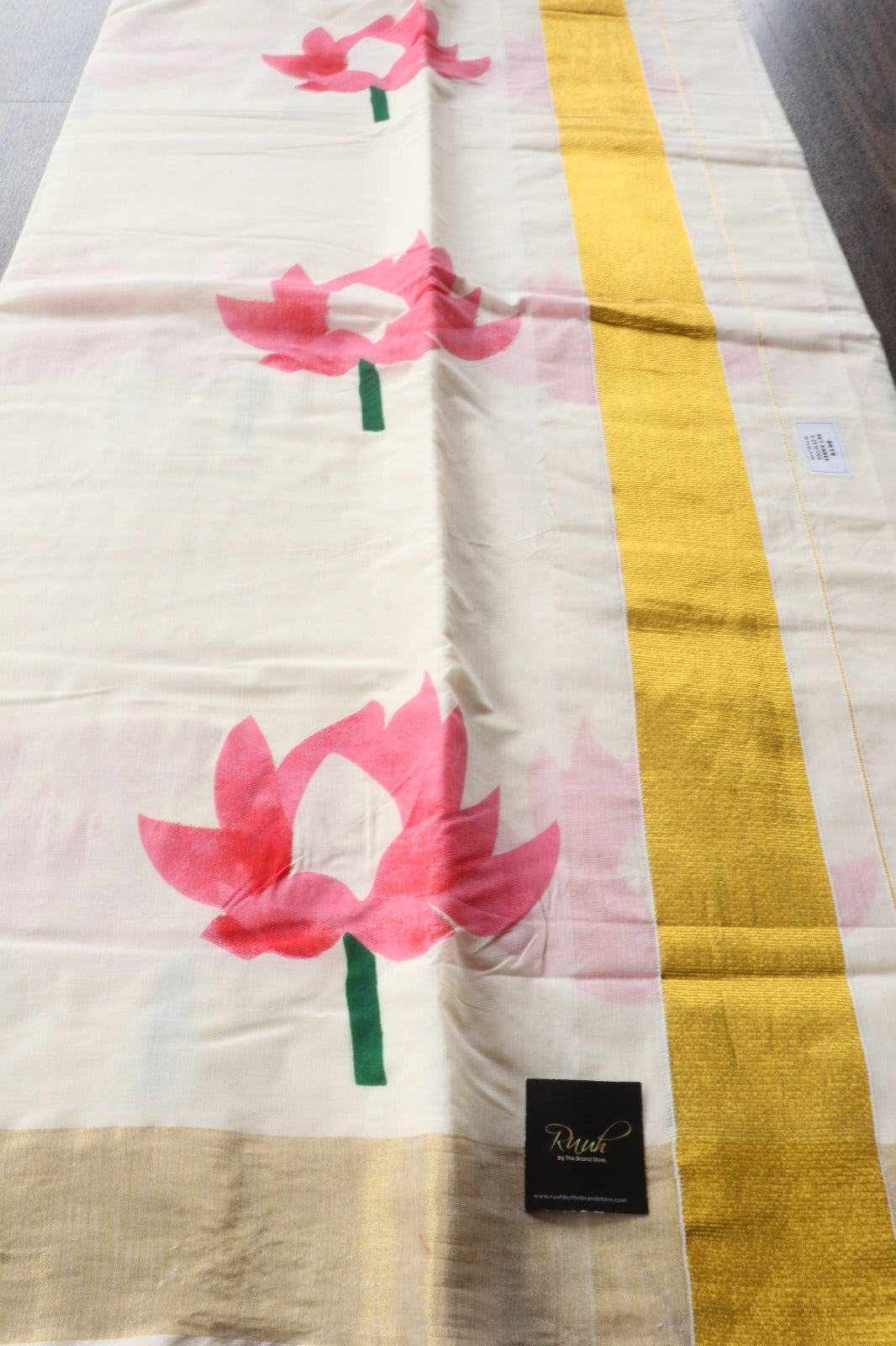 LOTUS PRINTED KERALA COTTON SAREE