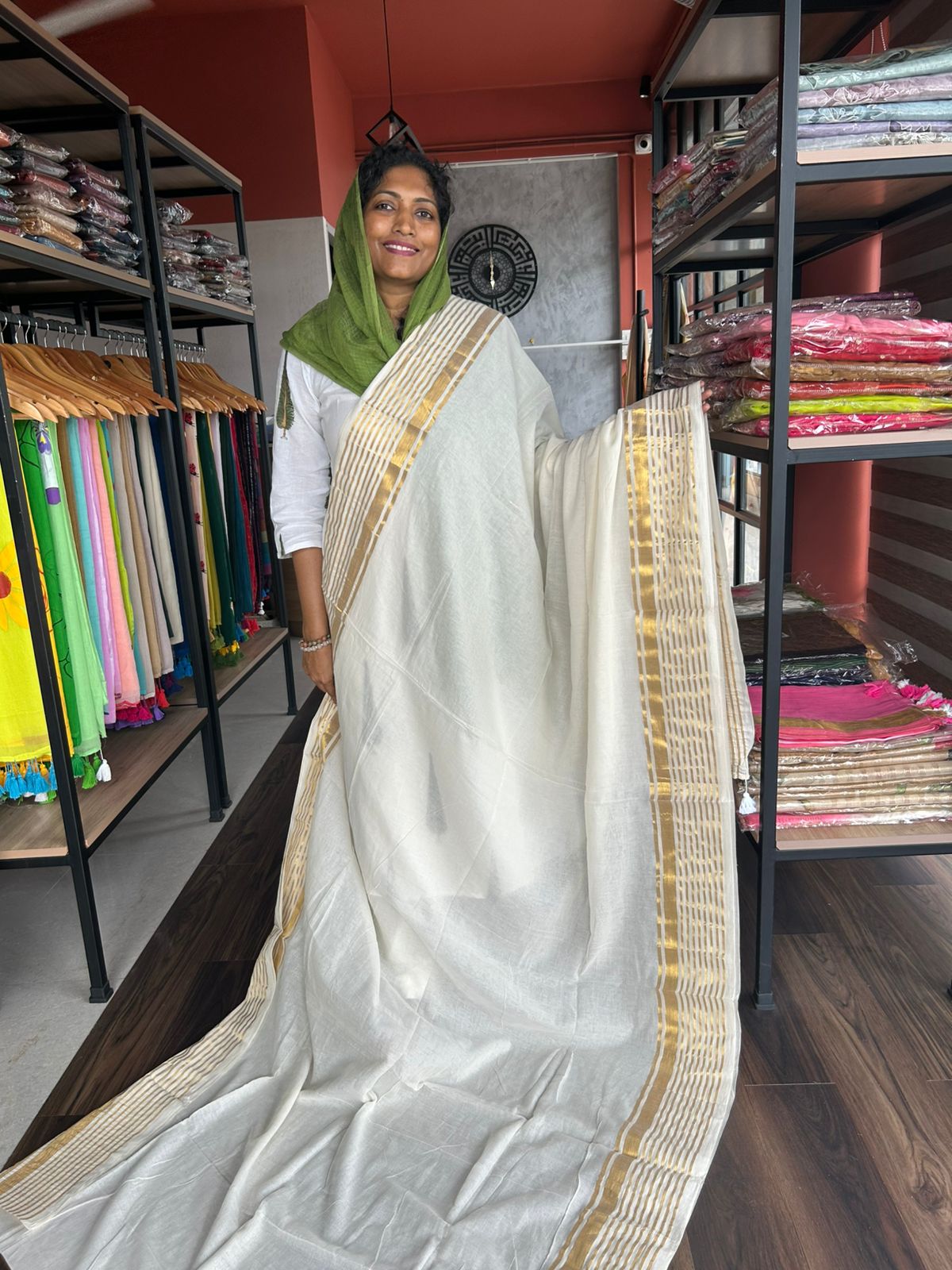 CREAM MULMUL COTTON SAREE WITH ZARI STRIPE BORDER