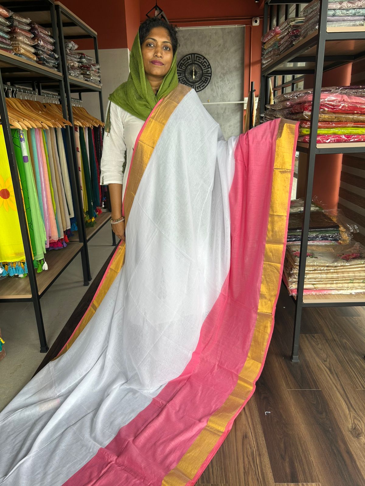 PINK WHITE COMBINATION MULMUL SAREE
