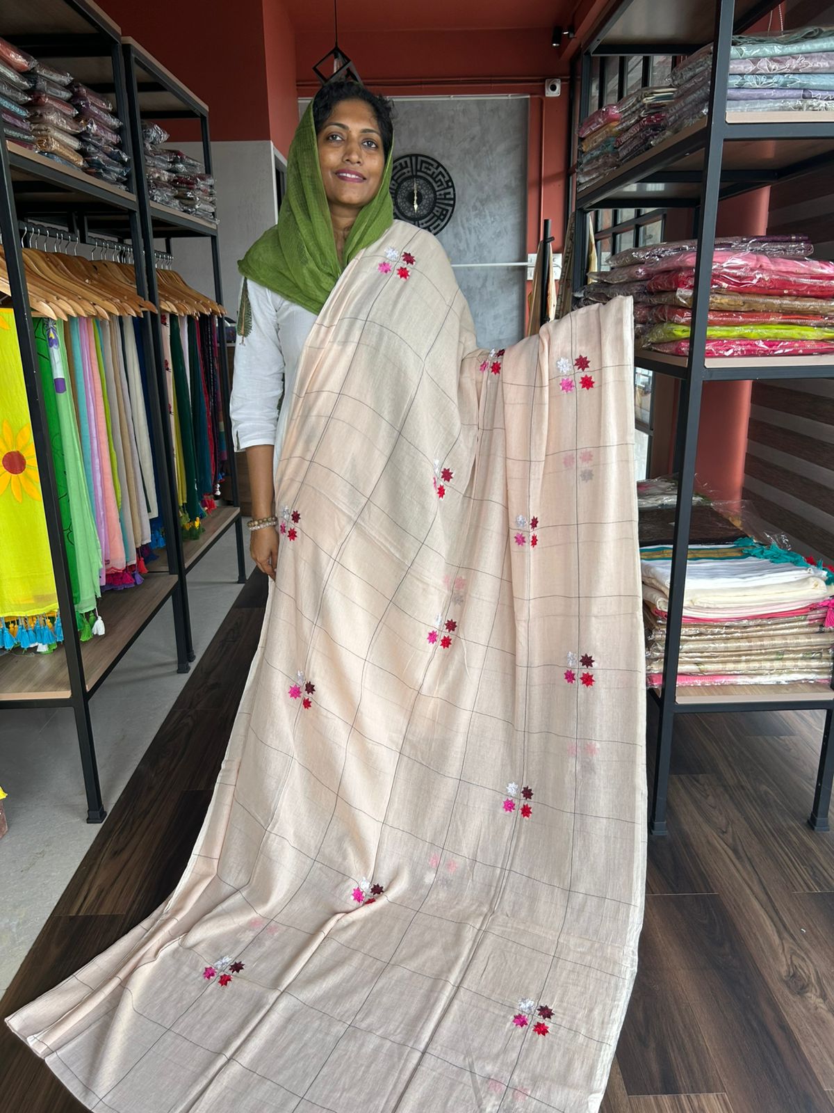BEIGE MULMUL SAREE WITH EMBROIDERY
