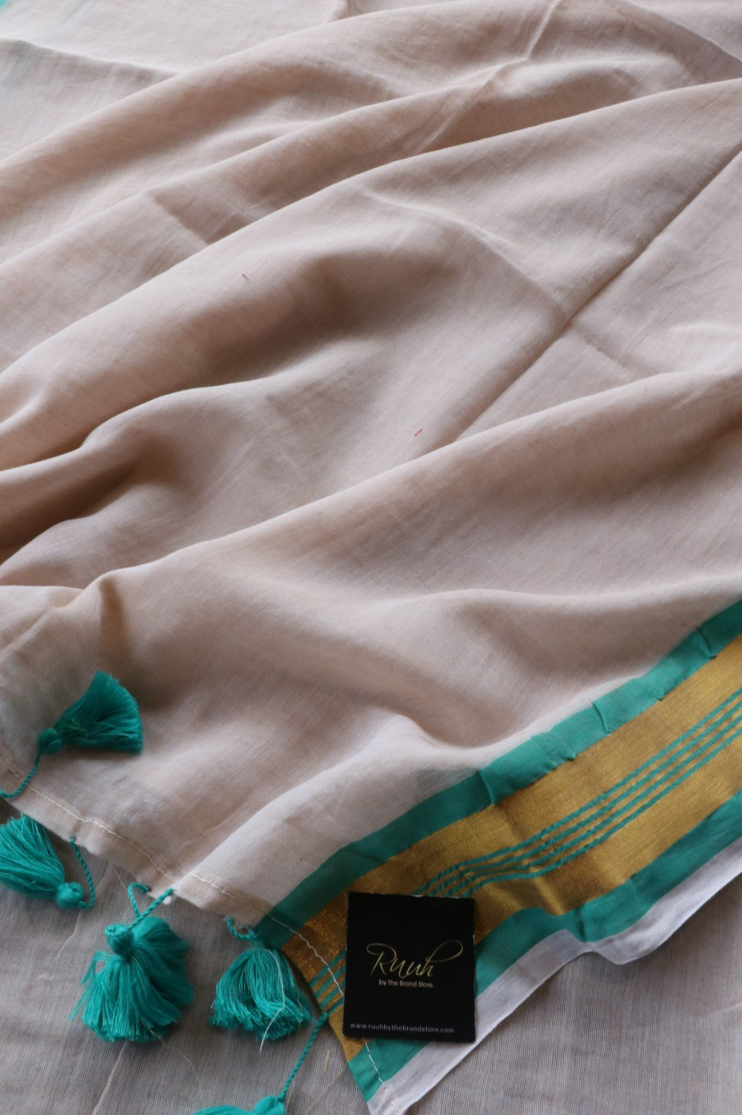 MULMUL SAREE WITH SEA GREEN AND GOLD BORDER