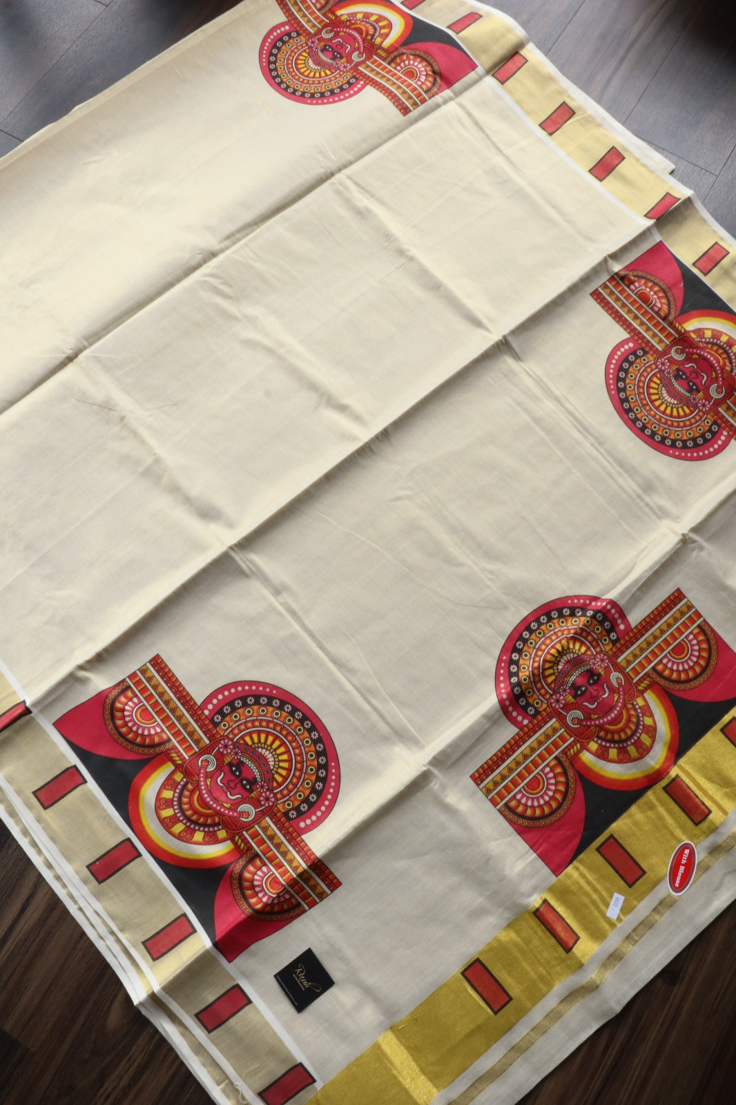 THEYYAM PRINT ON KERALA TISSUE