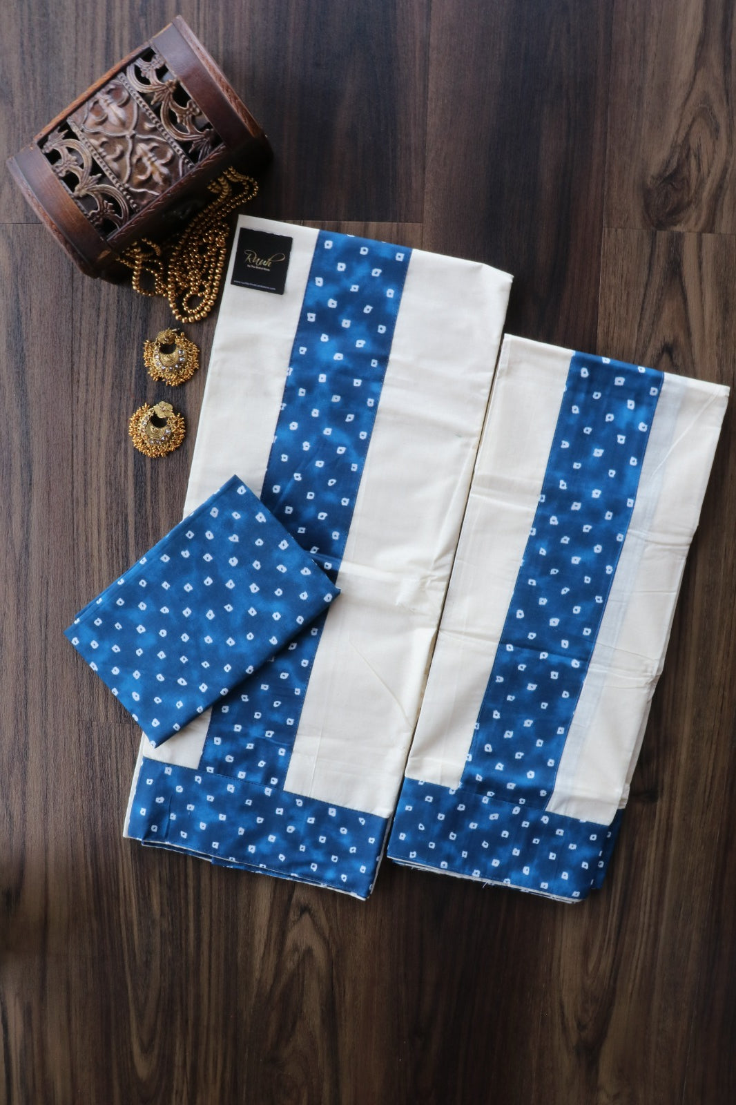 COTTON SET MUND WITH BLOUSE -BLUE