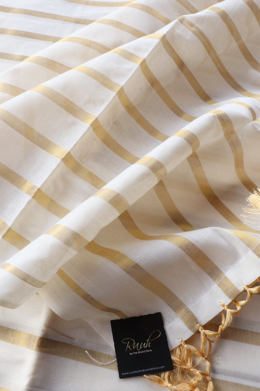 COTTON SAREE WITH HORIZONTAL STRIPE
