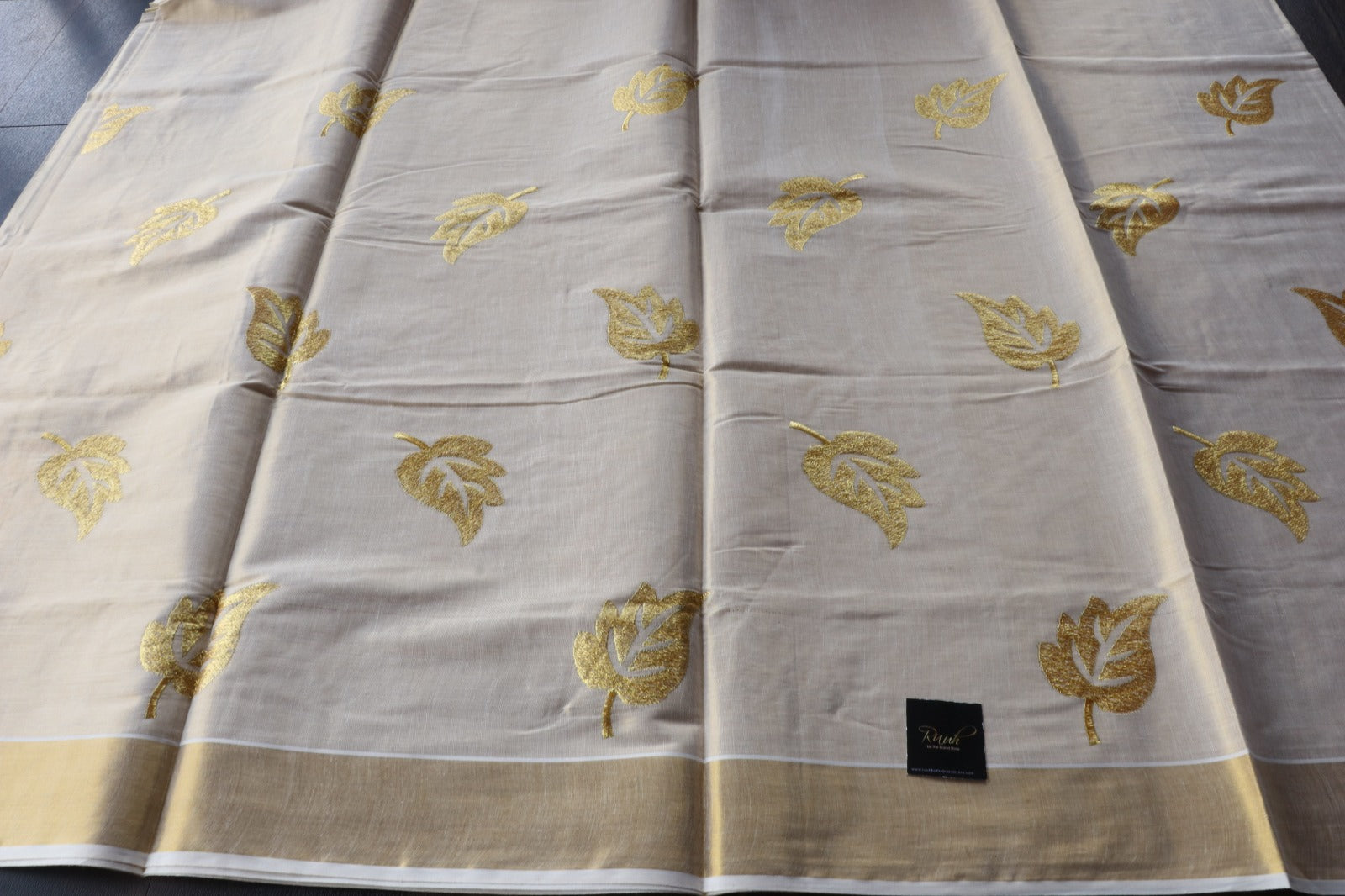 AALILA EMBROIDERY ON TISSUE