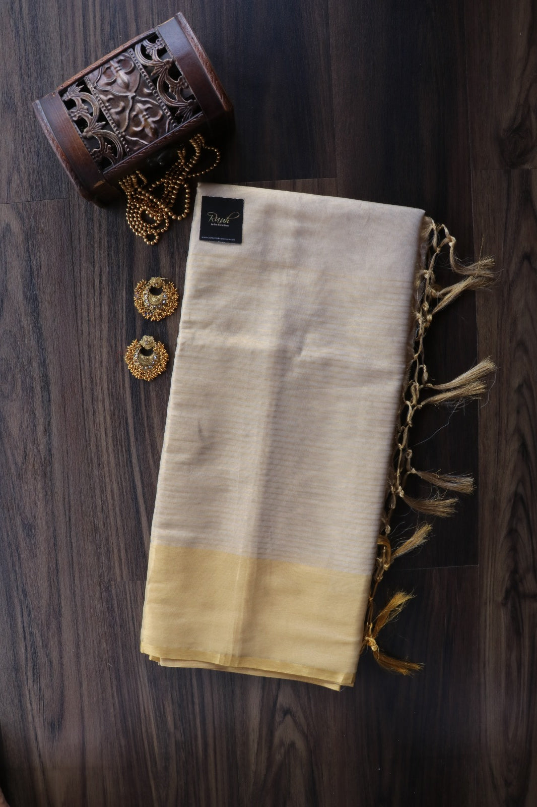 BANARASI TISSUE WITH STRIPE ON LOWER PART