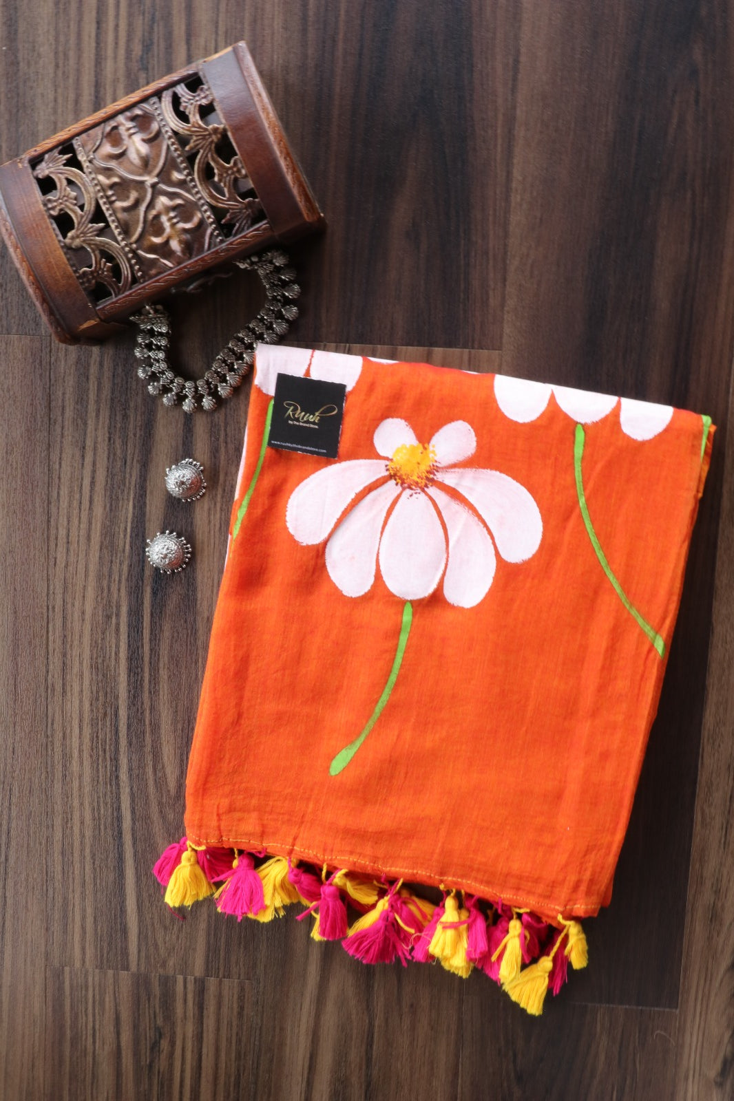 DUAL TONE PINK X YELLOW MULMUL HANDPAINTED DAISY SAREE