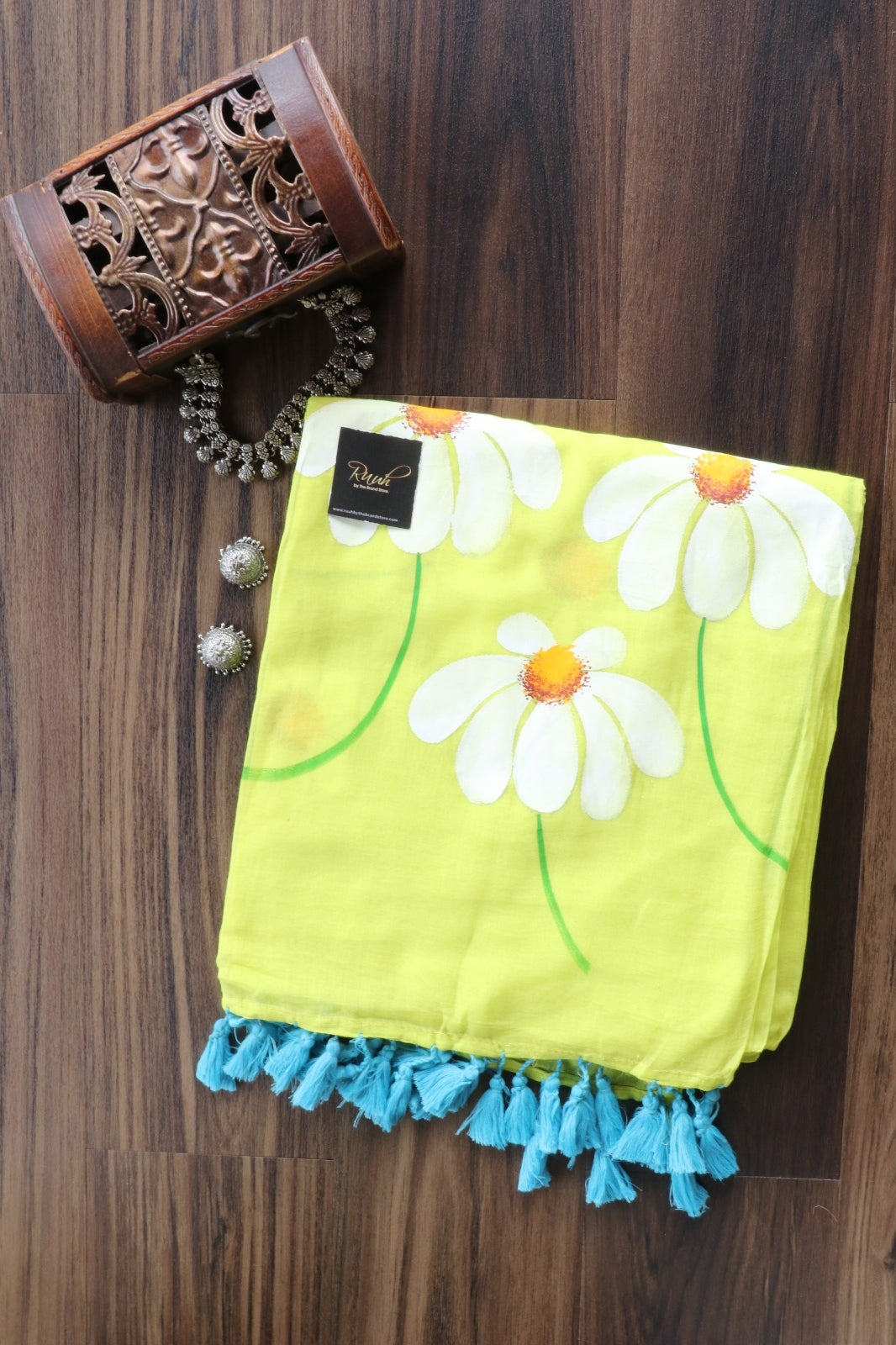 NEON MULMUL HANDPAINTED DAISY SAREE