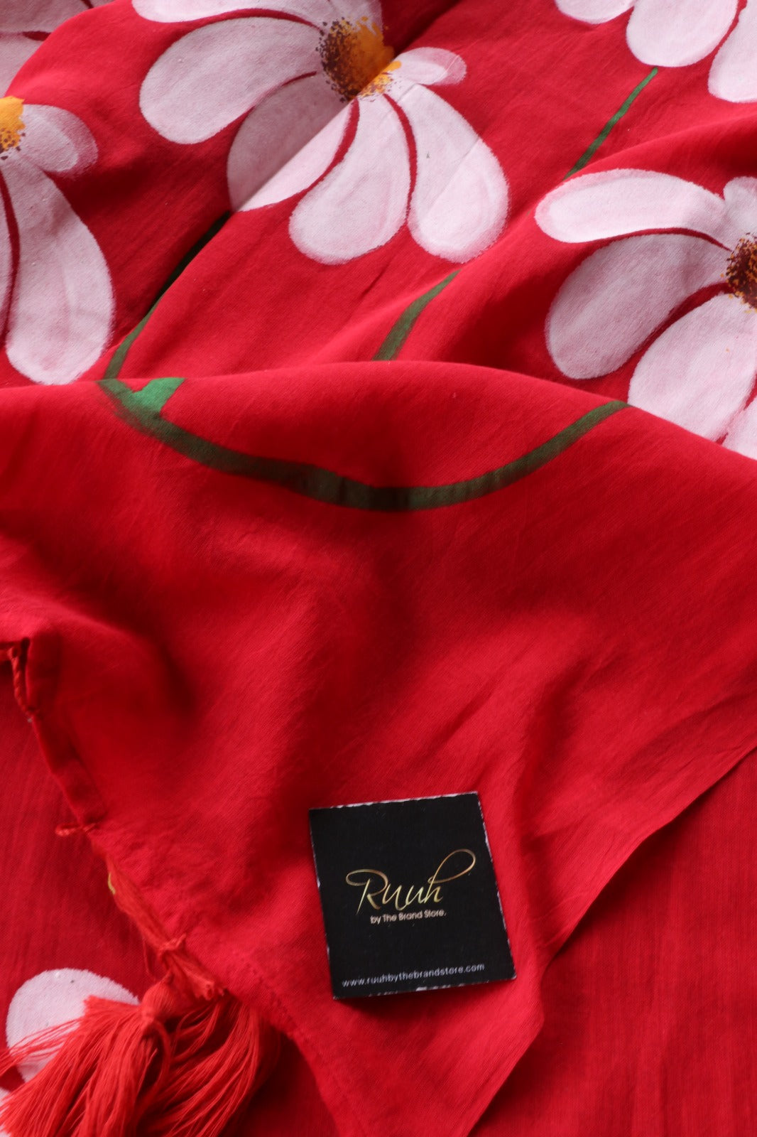 RED MULMUL HANDPAINTED DAISY SAREE
